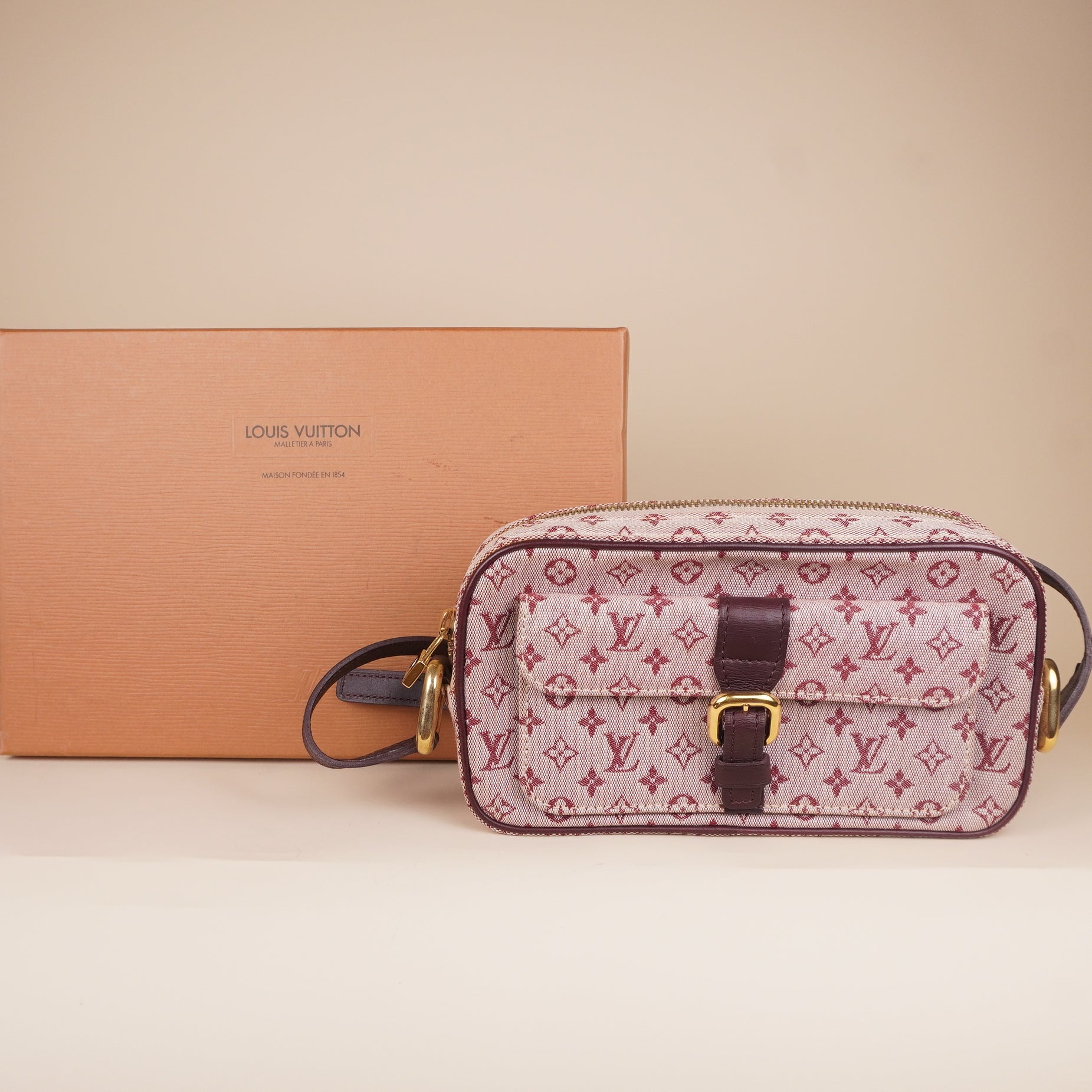 PRE-OWNED LV Cerise Monogram Mini Lin Juliette NM Bag