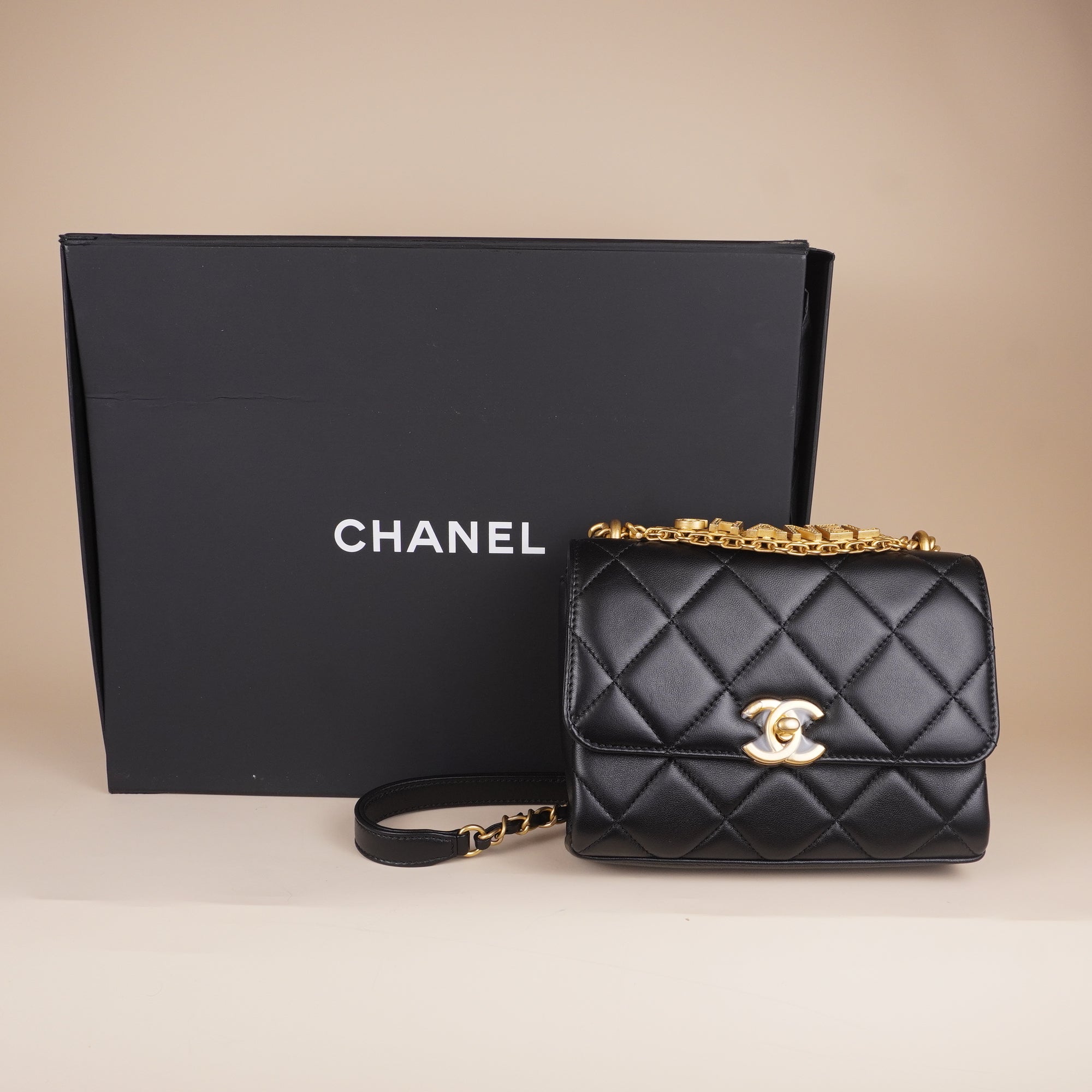 PRE-OWNED CC Lambskin Quilted Mini CC Crystal Logo Chain Flap Black