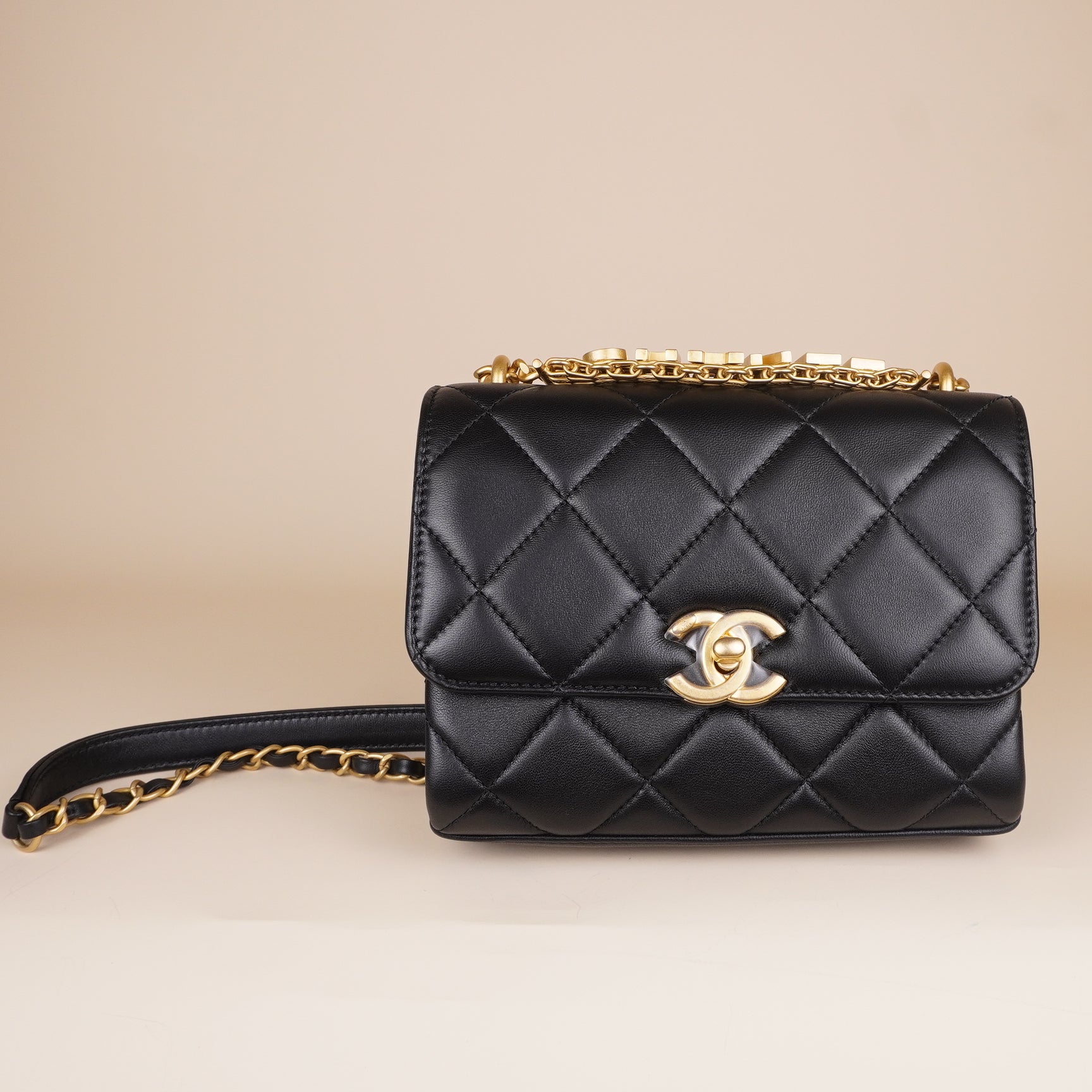PRE-OWNED CC Lambskin Quilted Mini CC Crystal Logo Chain Flap Black
