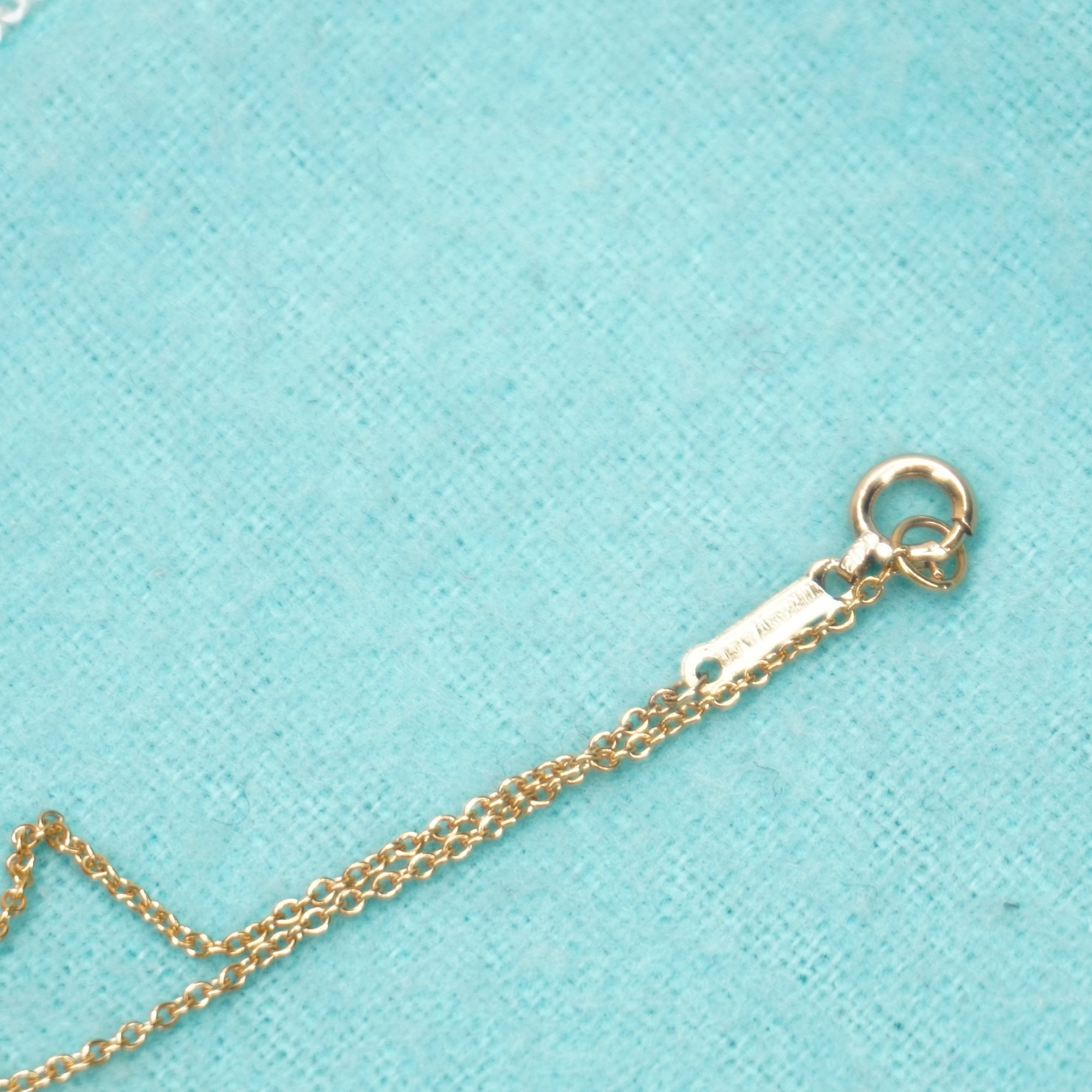 PRE-OWNED Open Heart Necklace 18K Yellow Gold