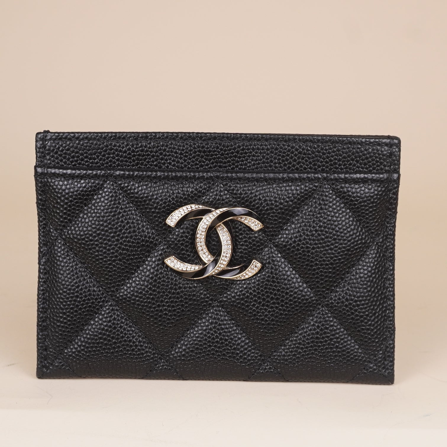 PRE-OWNED CC Black Quilted Iridescent Caviar Leather CC Card Holder