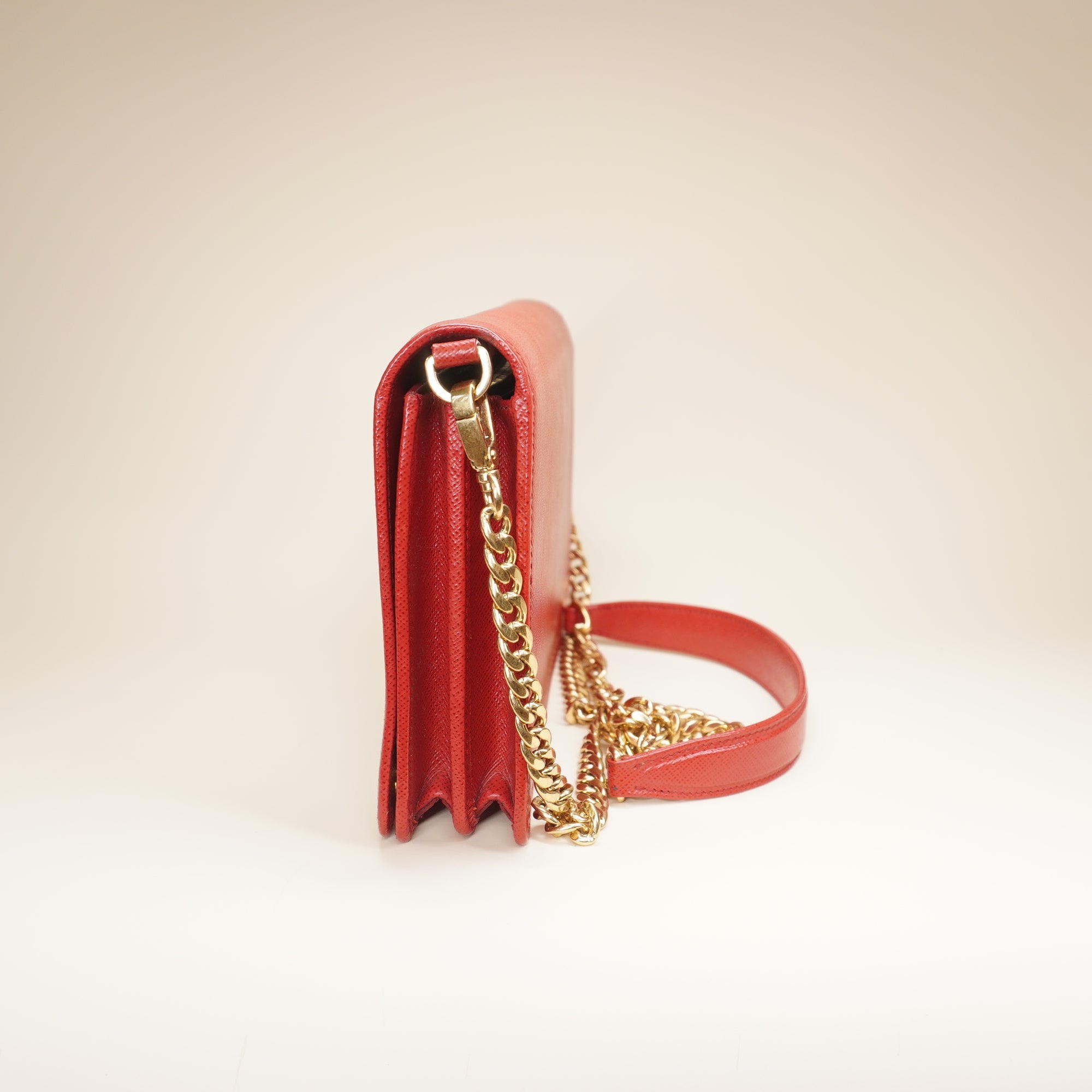PRE-OWNED Red Saffiano Leather Wallet on a Chain Crossbody Bag