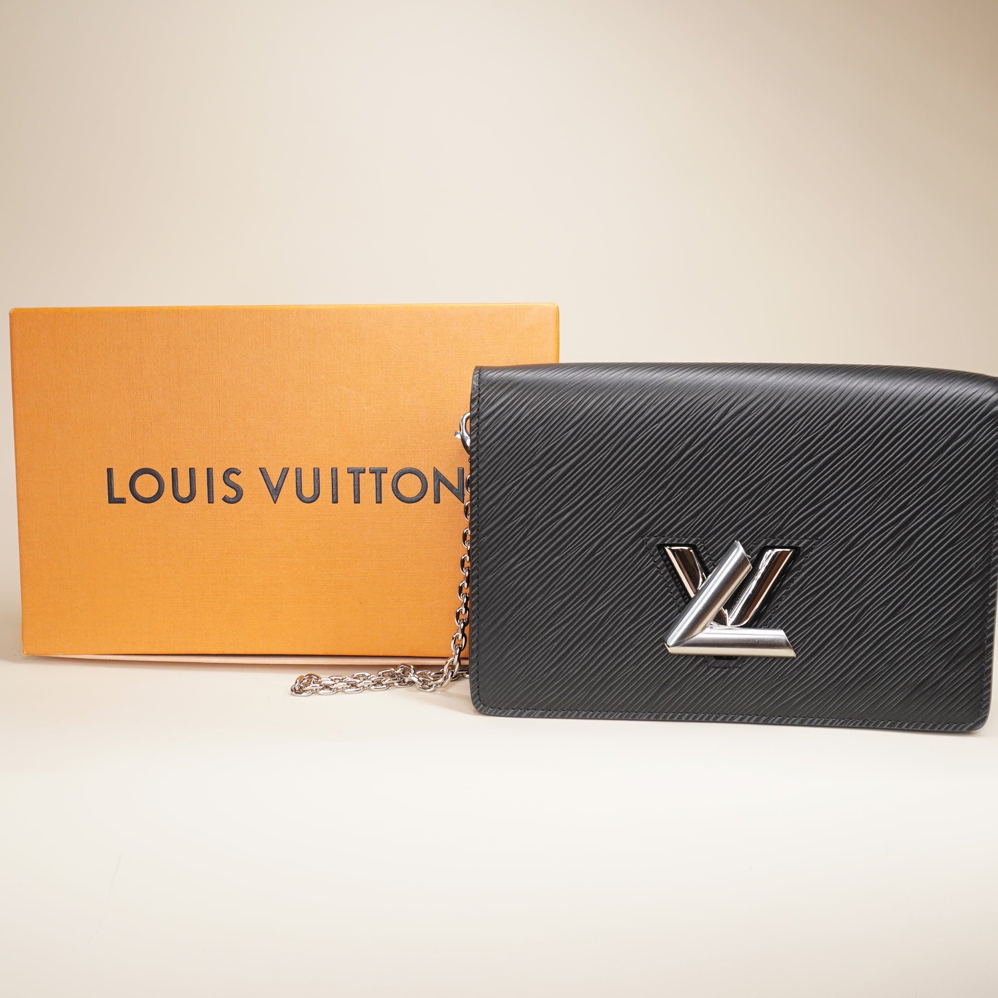 PRE-OWNED LV Black Epi Twist Wallet on a Chain Crossbody Bag