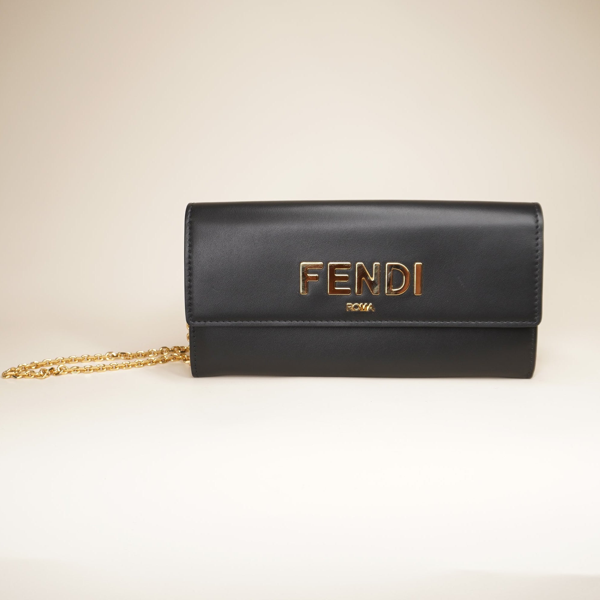 PRE-OWNED Vitello Kyoto Metal Fendi Roma Logo Chain Continental WOC Black