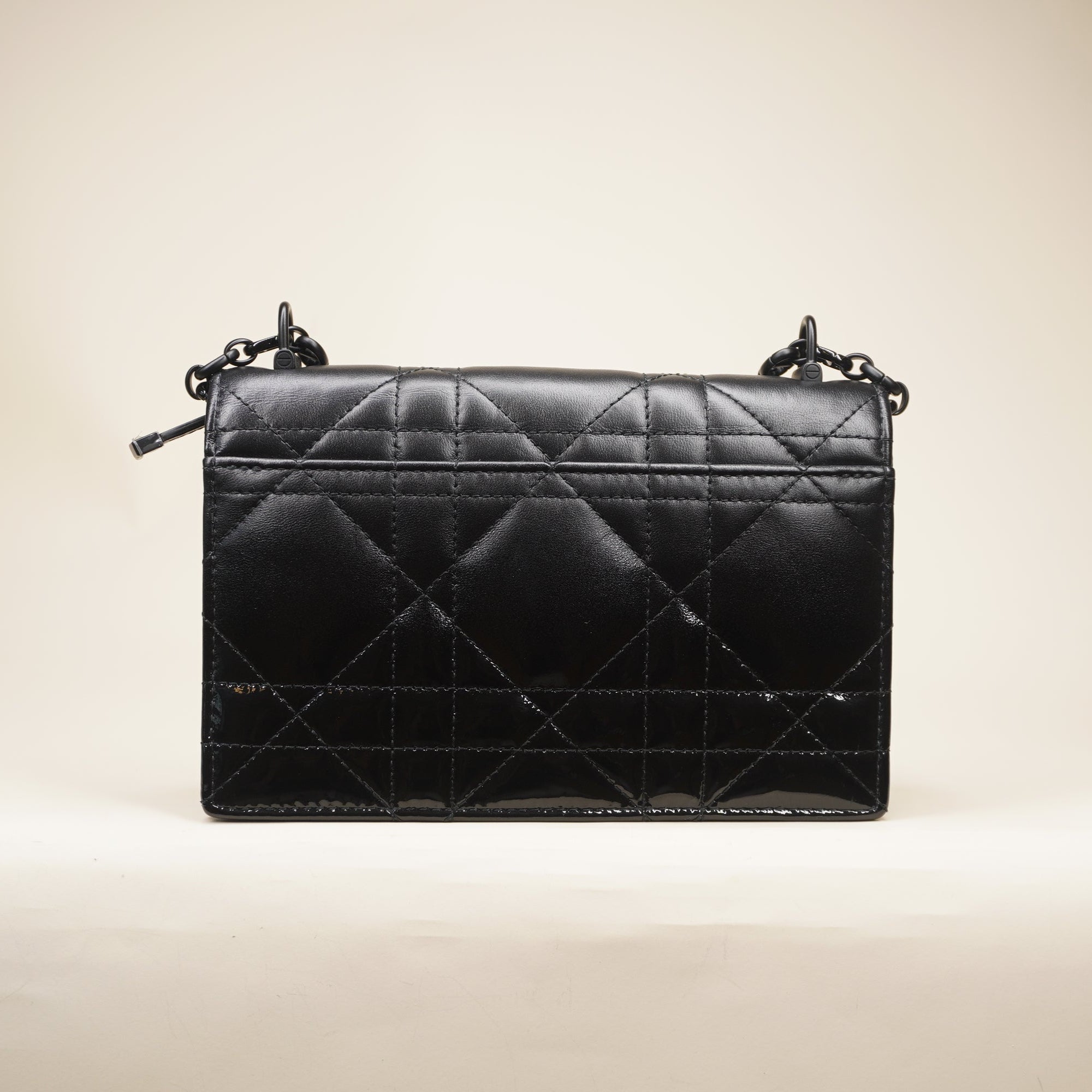 PRE-OWNED Calfskin Macrocannage Medium Caro Shoulder Bag Black