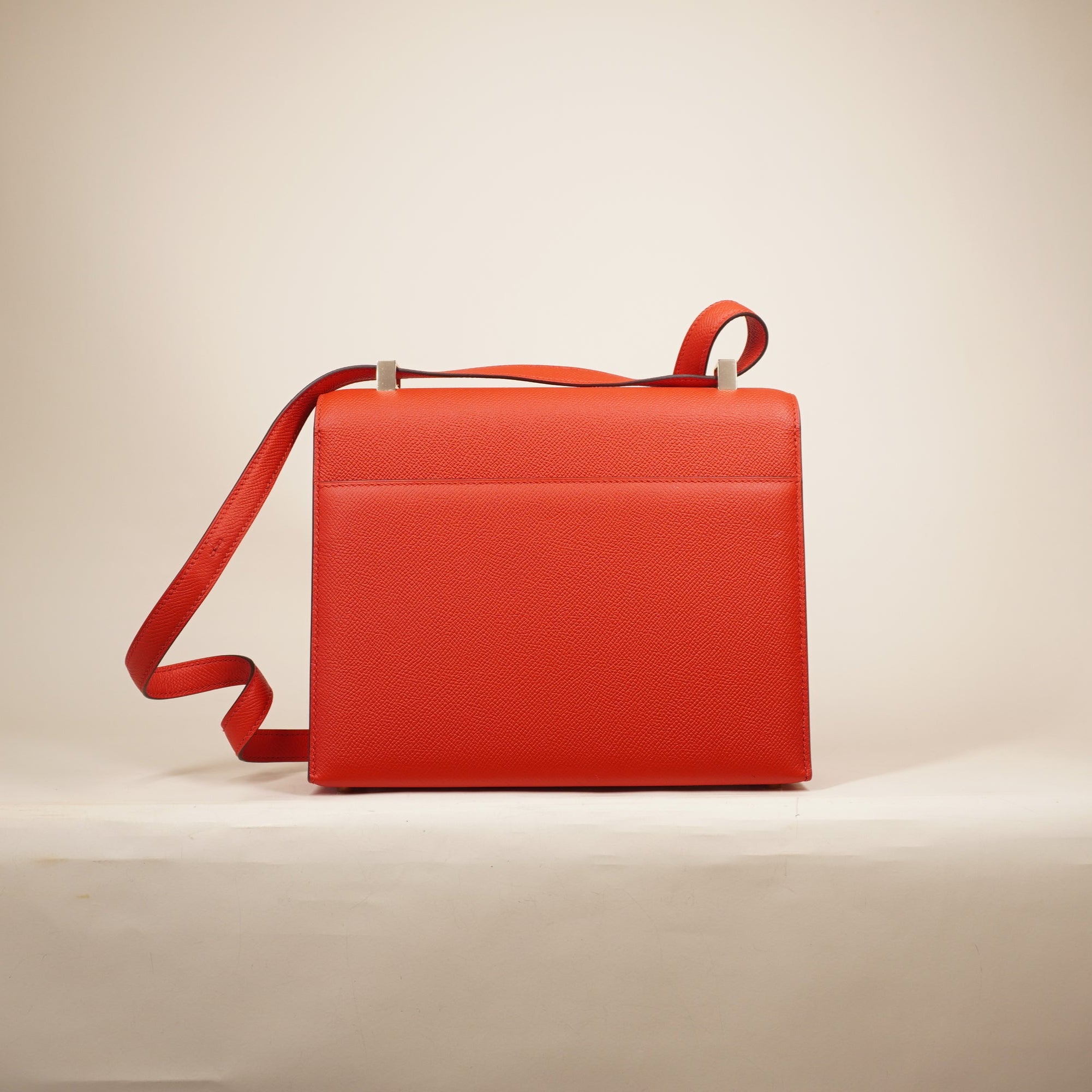 PRE-OWNED Epsom Verrou 23 Rouge De Coeur Shoulder Bag