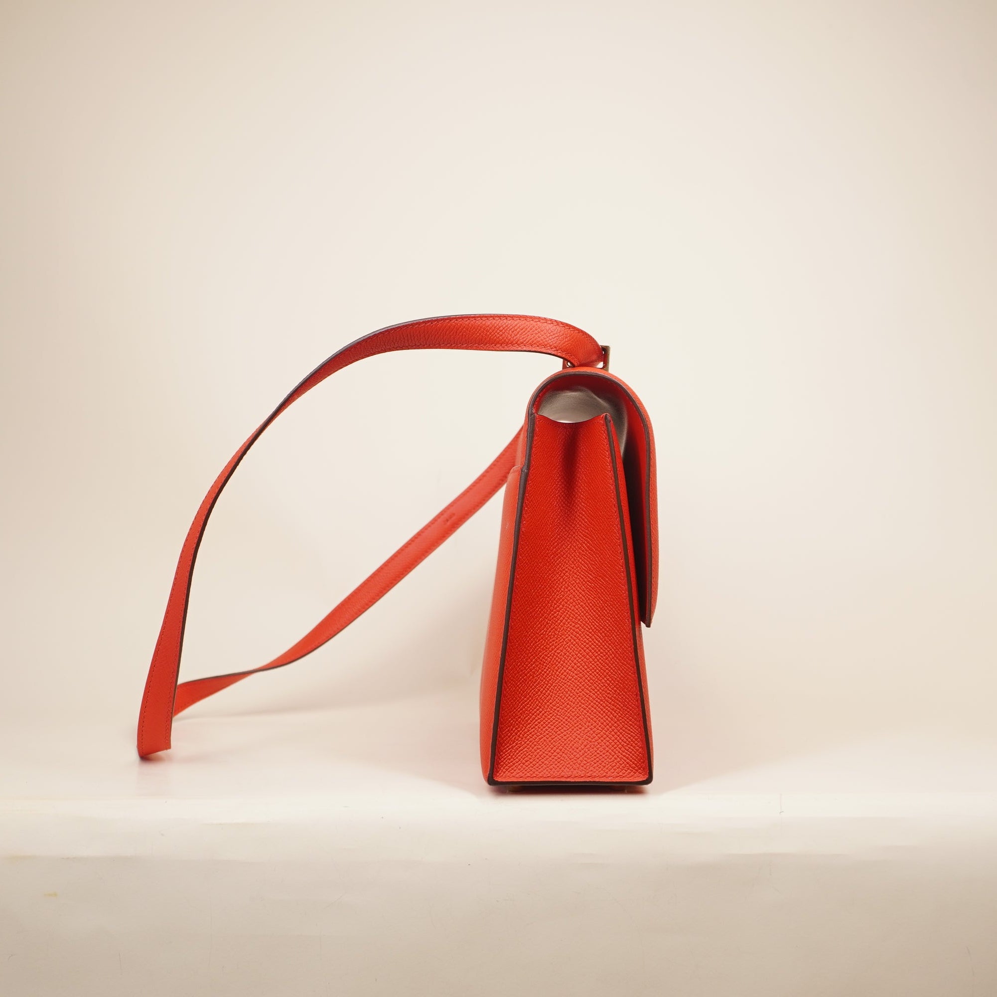 PRE-OWNED Epsom Verrou 23 Rouge De Coeur Shoulder Bag