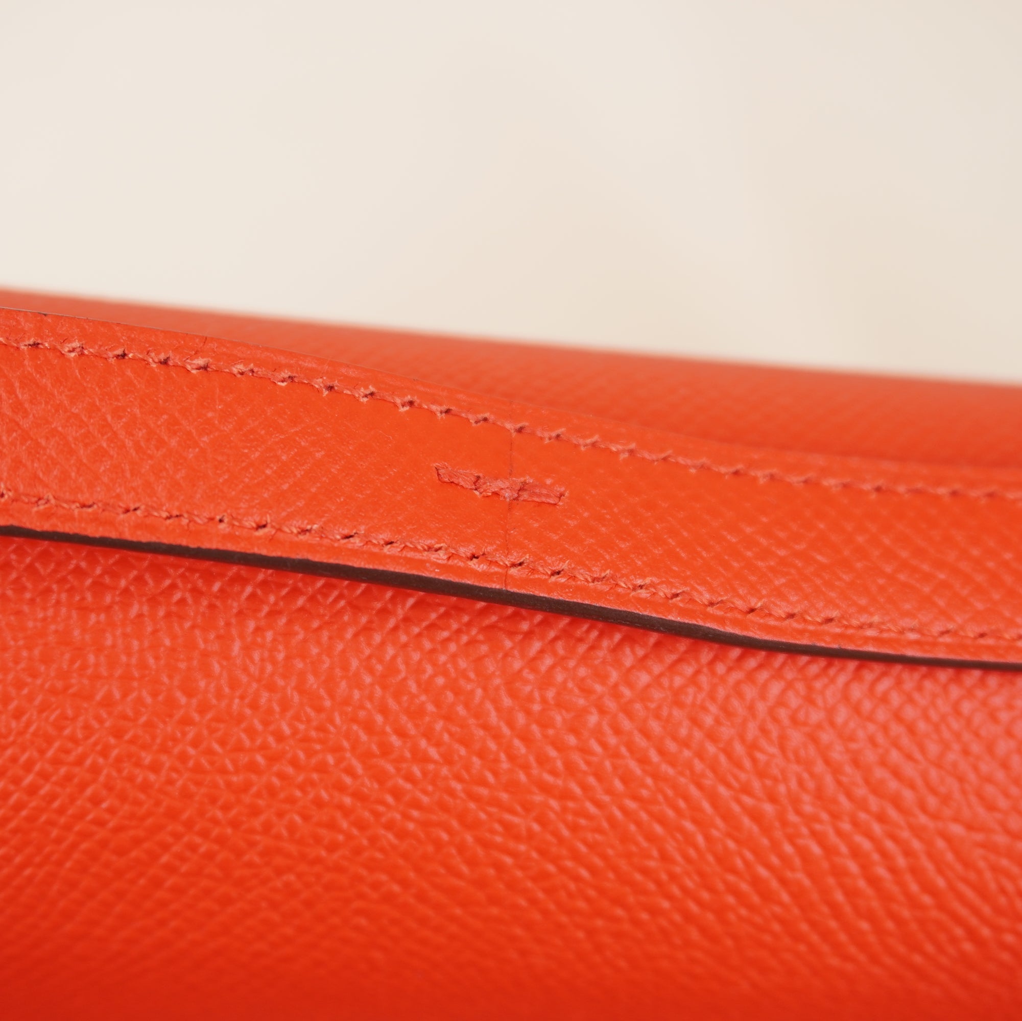 PRE-OWNED Epsom Verrou 23 Rouge De Coeur Shoulder Bag