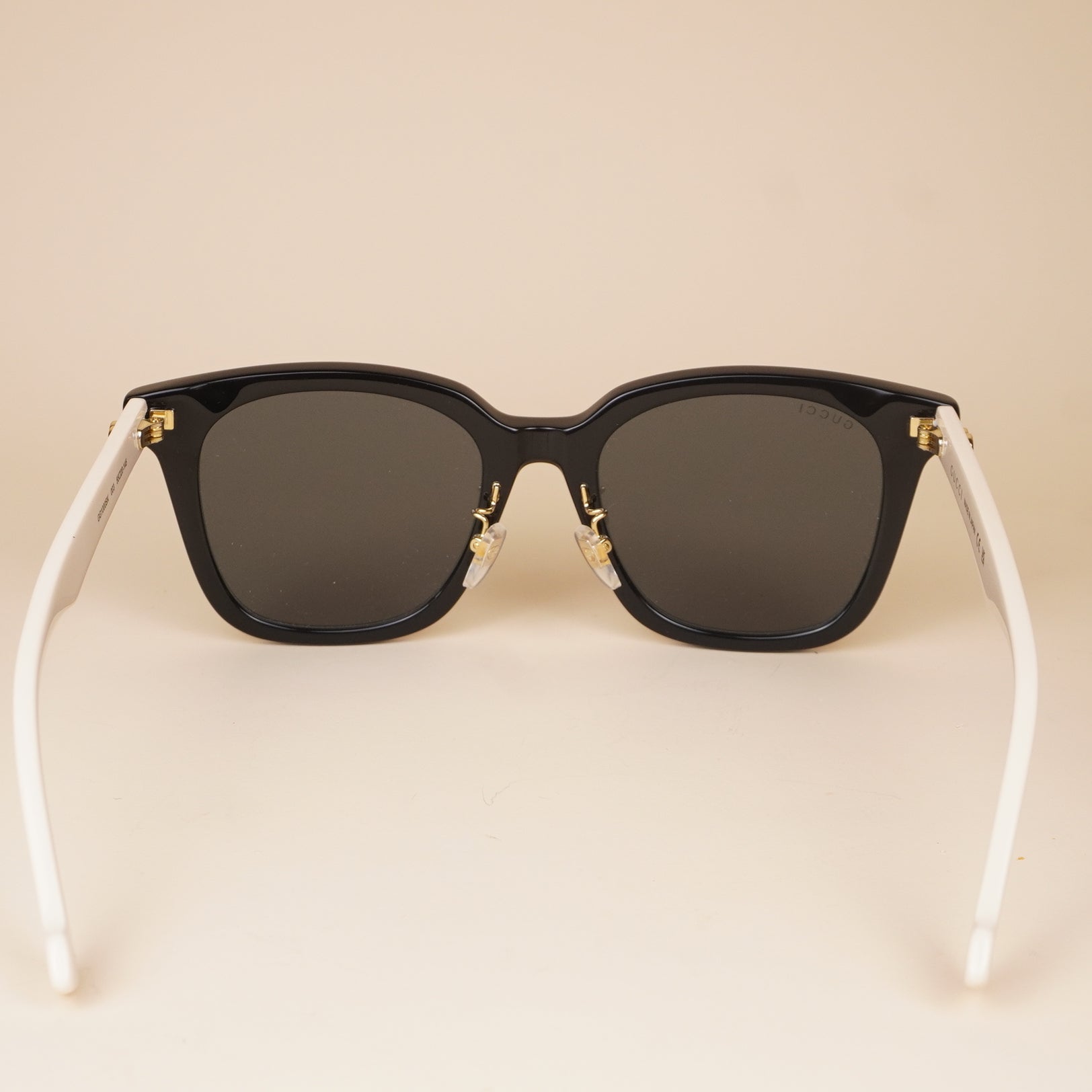 PRE-OWNED GG Sunglasses Women's Black/White Square GG1000SK 003