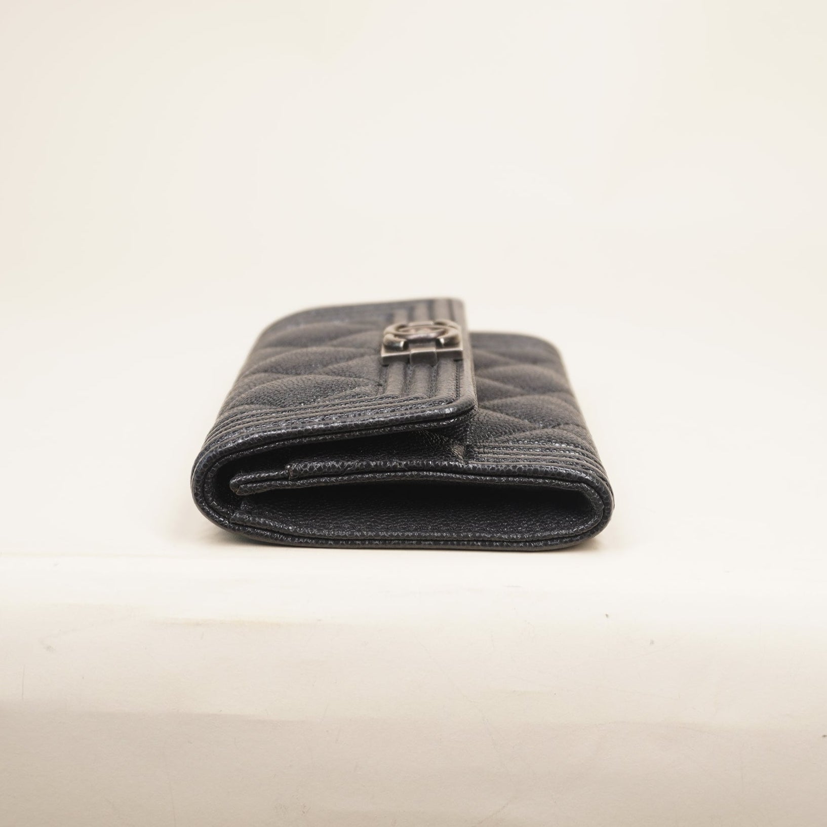 PRE-OWNED CC Black Caviar Quilted Boy Flap Card Holder