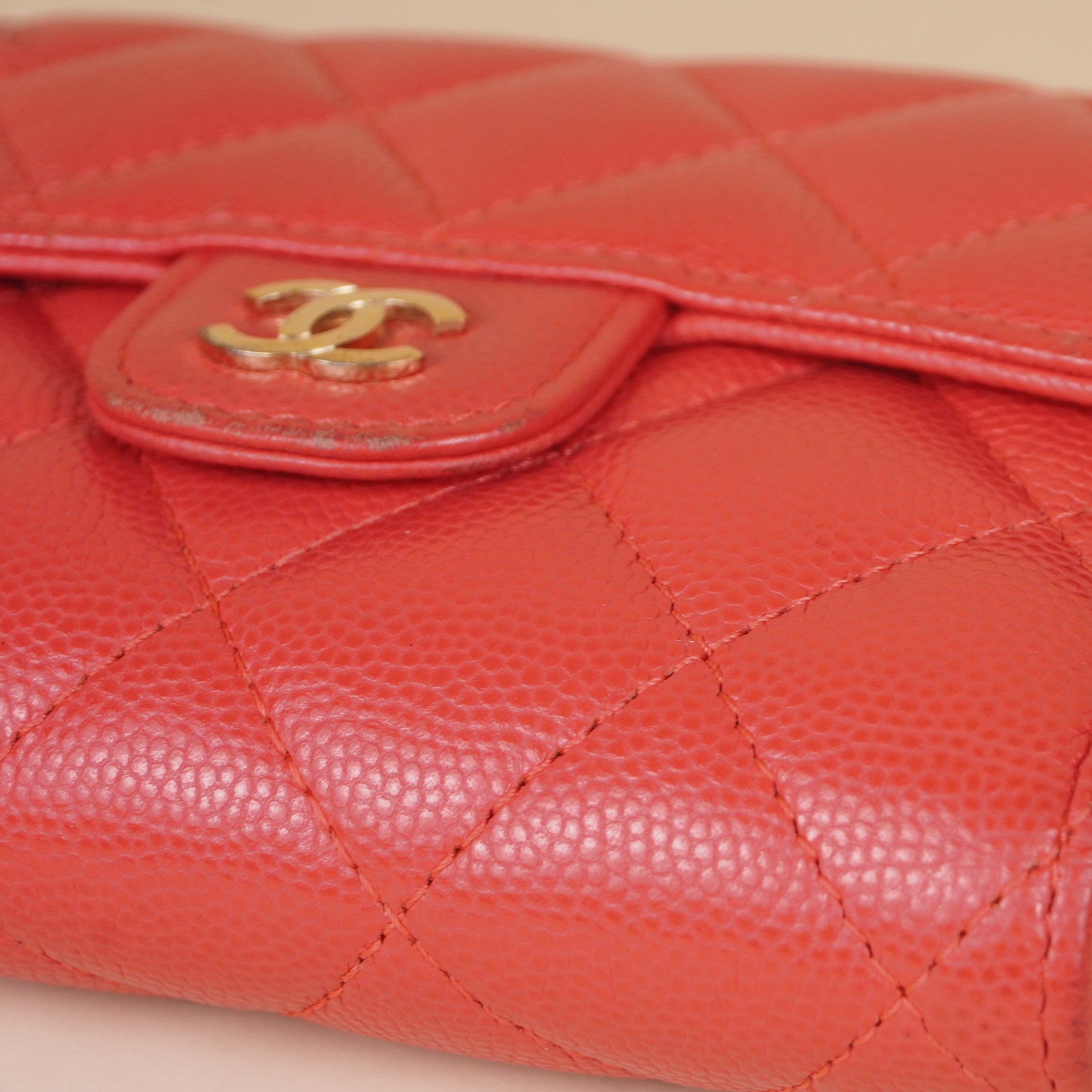 PRE-OWNED CC Pink Caviar Quilted Leather Flap Card Holder
