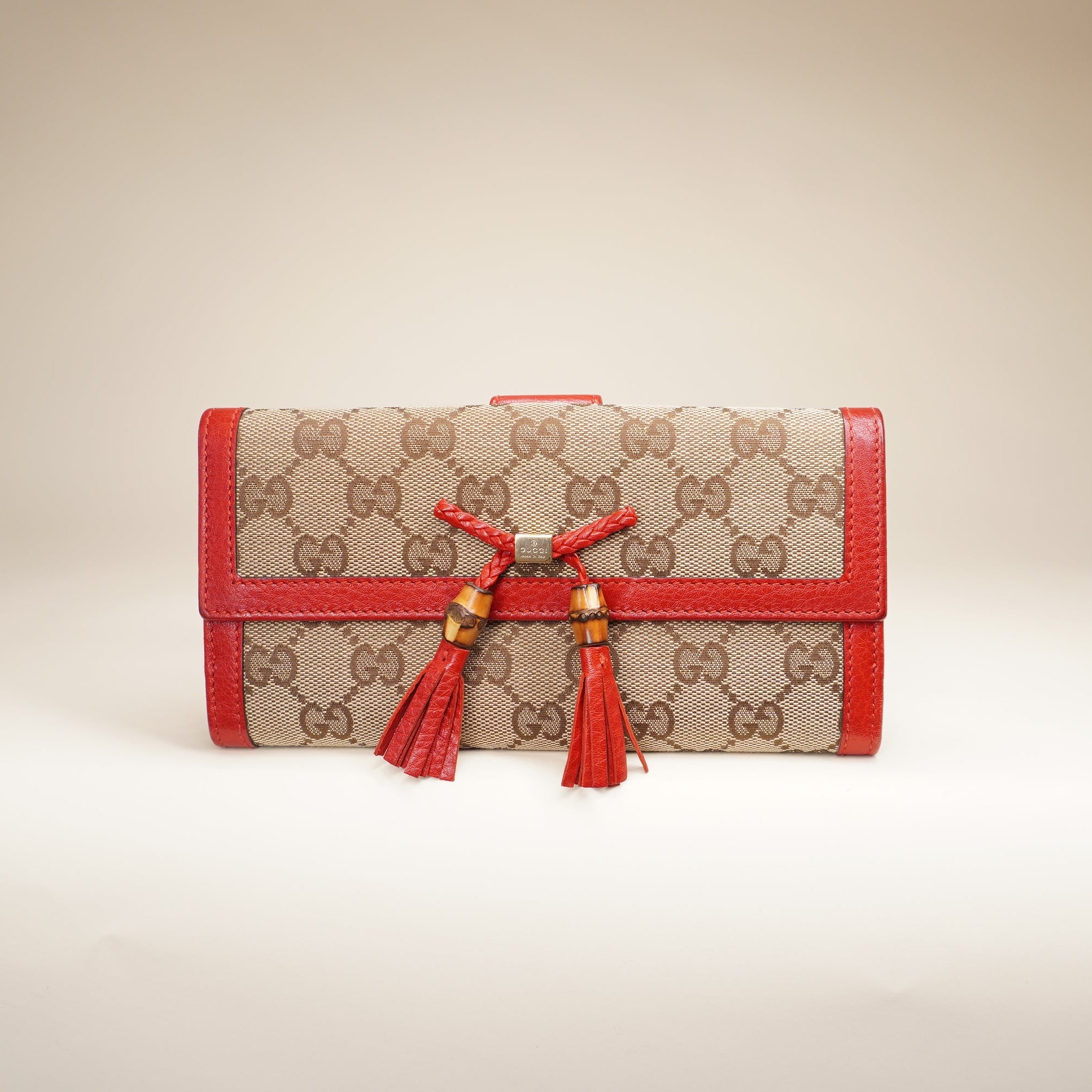 PRE-OWNED Bamboo Tassel GG Canvas Continental Red Wallet