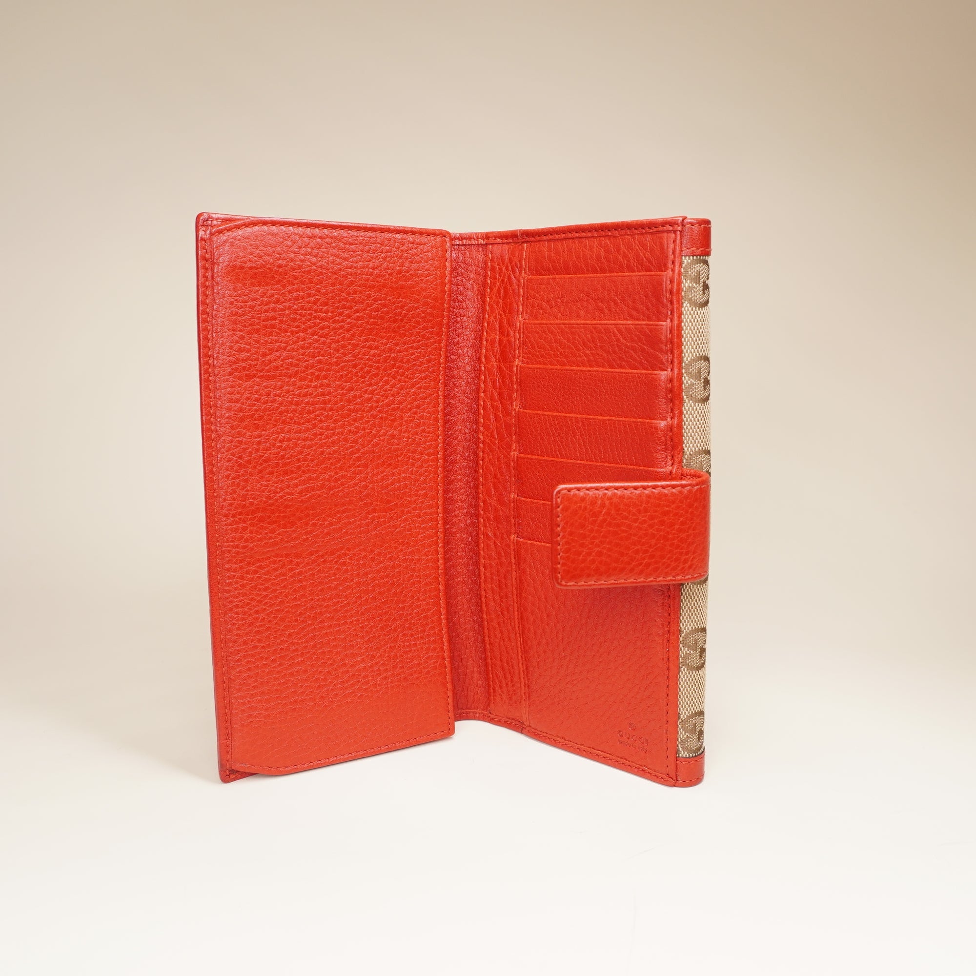 PRE-OWNED Bamboo Tassel GG Canvas Continental Red Wallet