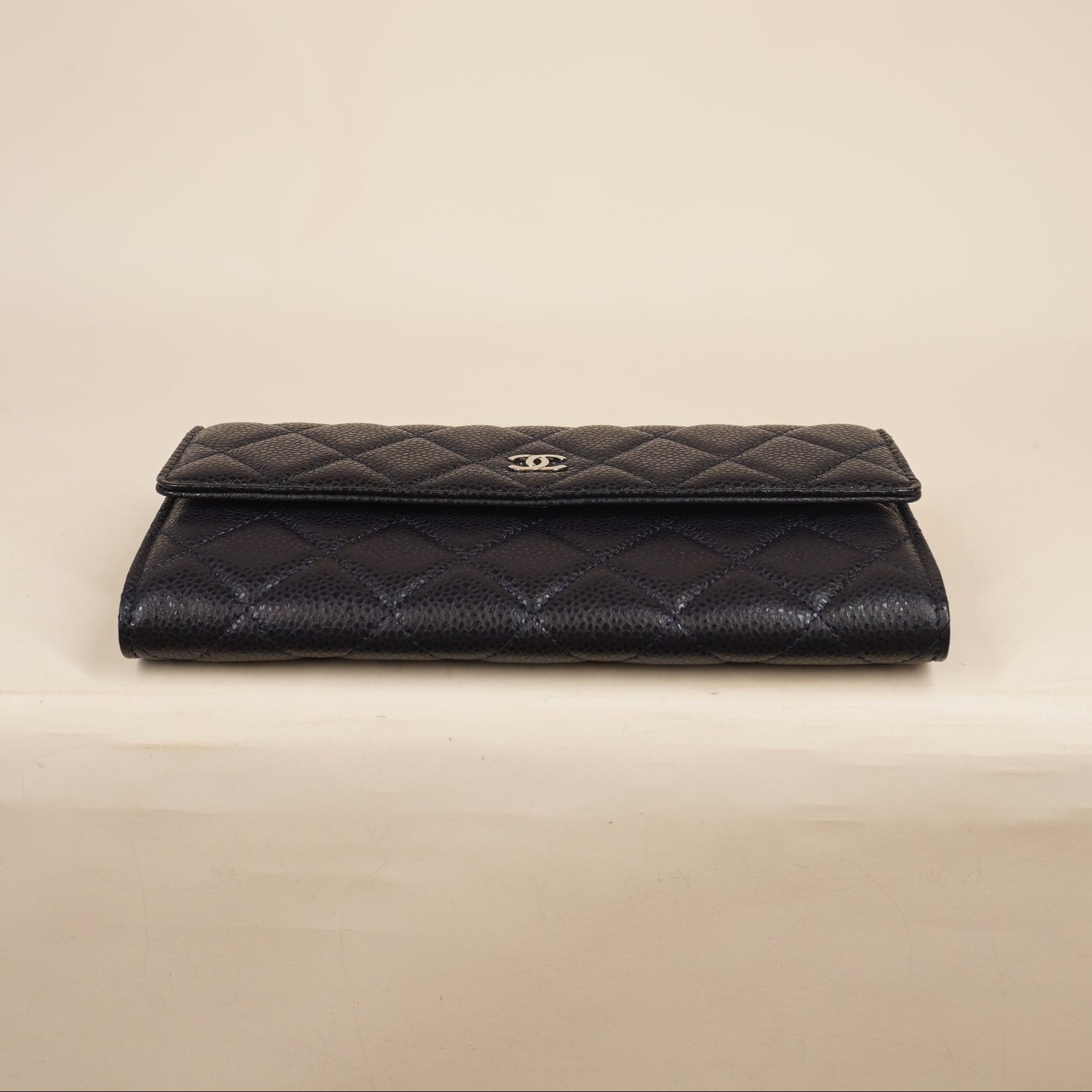 PRE-OWNED Caviar Quilted Large Gusset Flap Wallet Navy