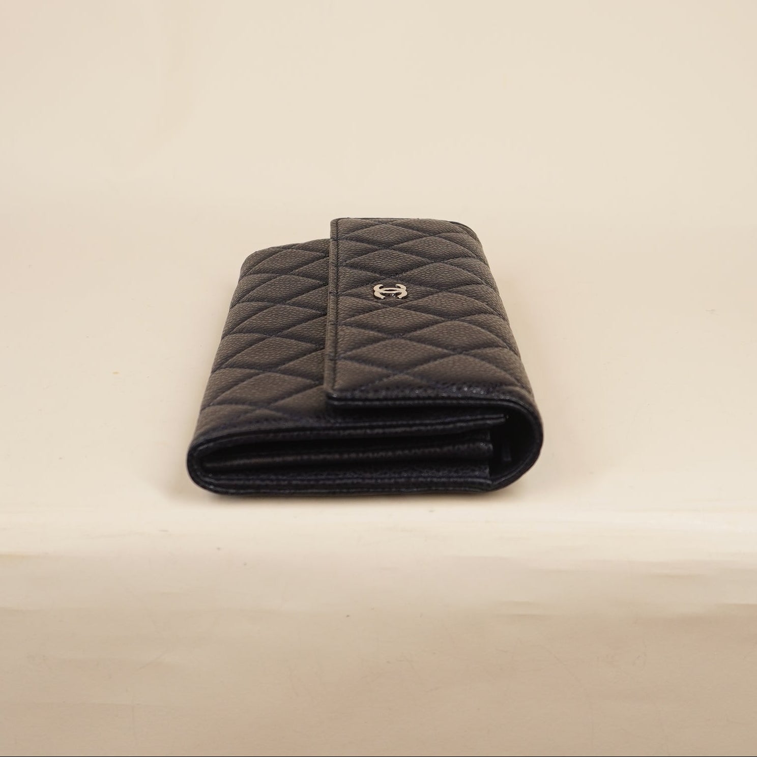 PRE-OWNED Caviar Quilted Large Gusset Flap Wallet Navy