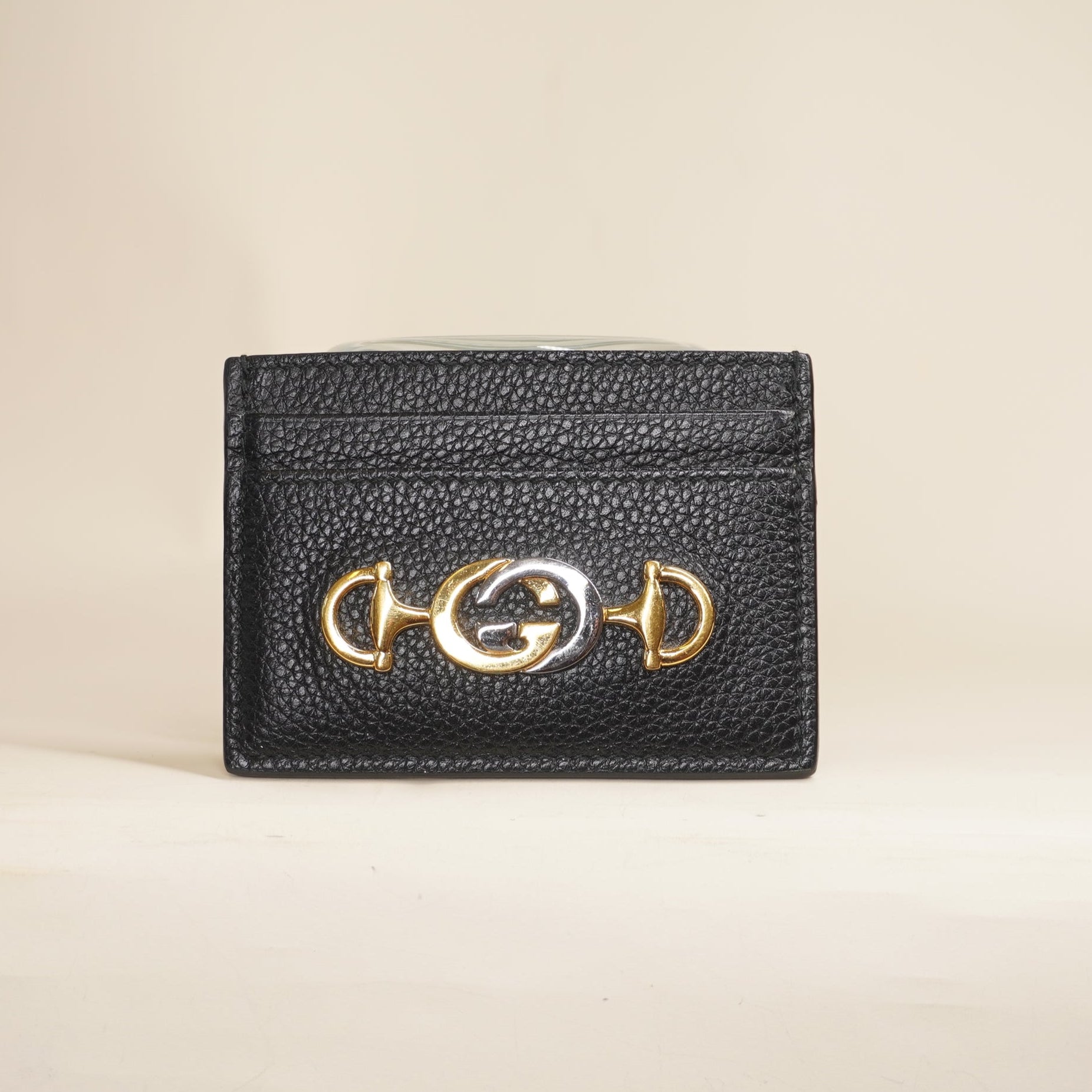 PRE-OWNED Grainy Calfskin Zumi Card Holder Black