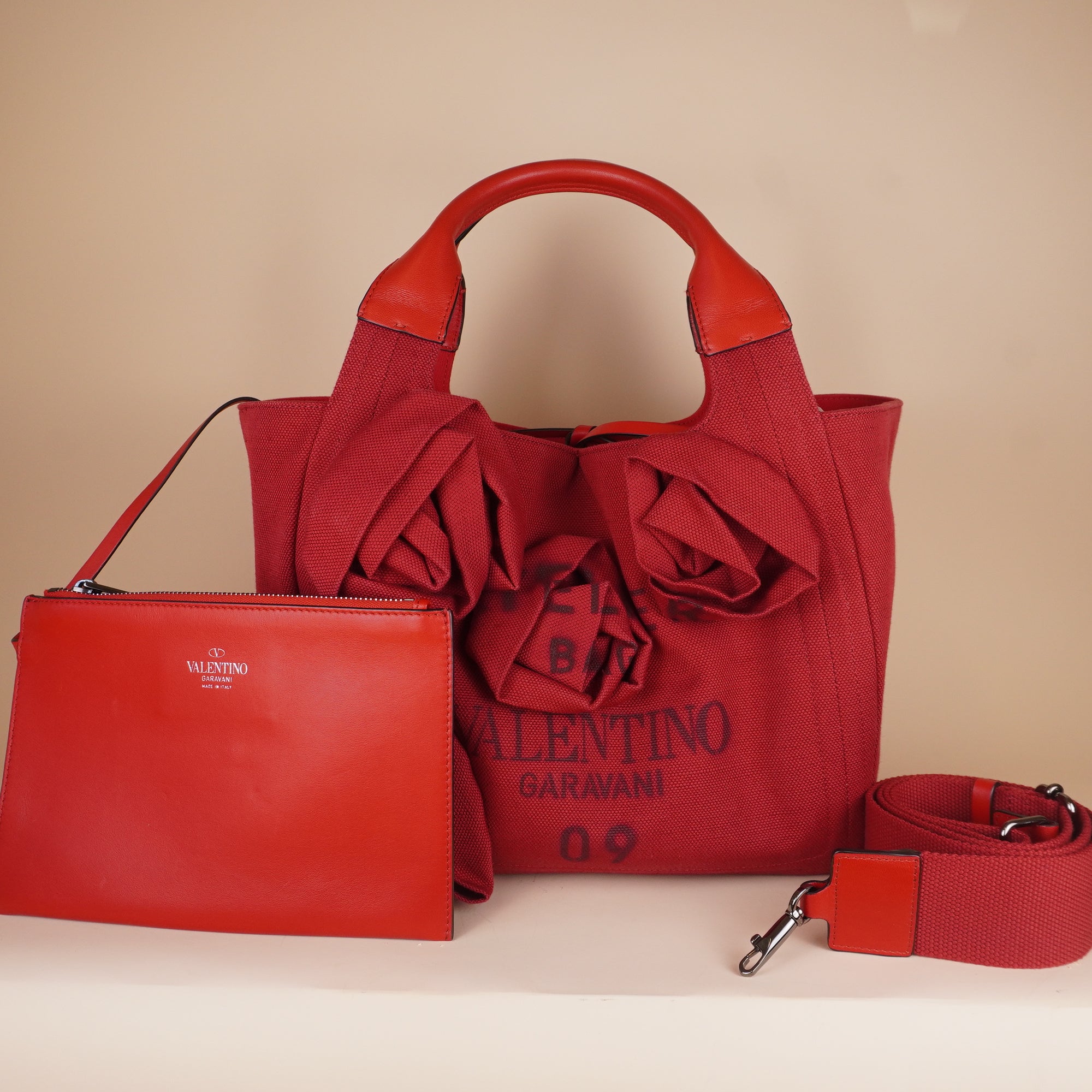 PRE-OWNED Canvas Atelier 02 Bow Edition Small Tote Bag Red