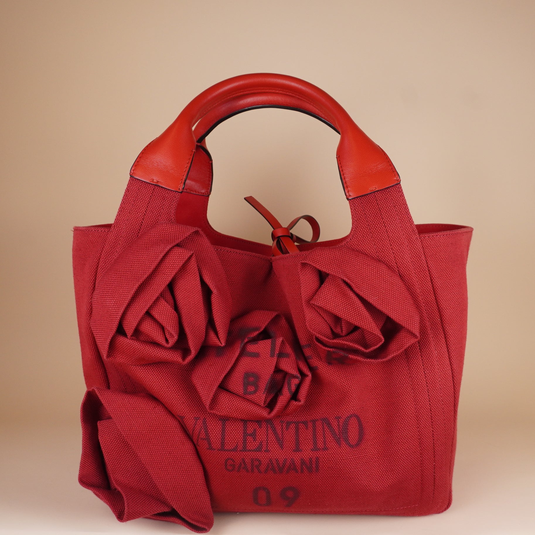 PRE-OWNED Canvas Atelier 02 Bow Edition Small Tote Bag Red