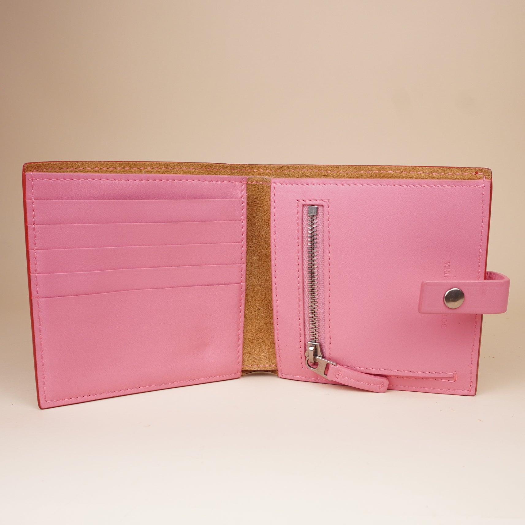 PRE-OWNED Intrecciato Red Bi-fold Wallet