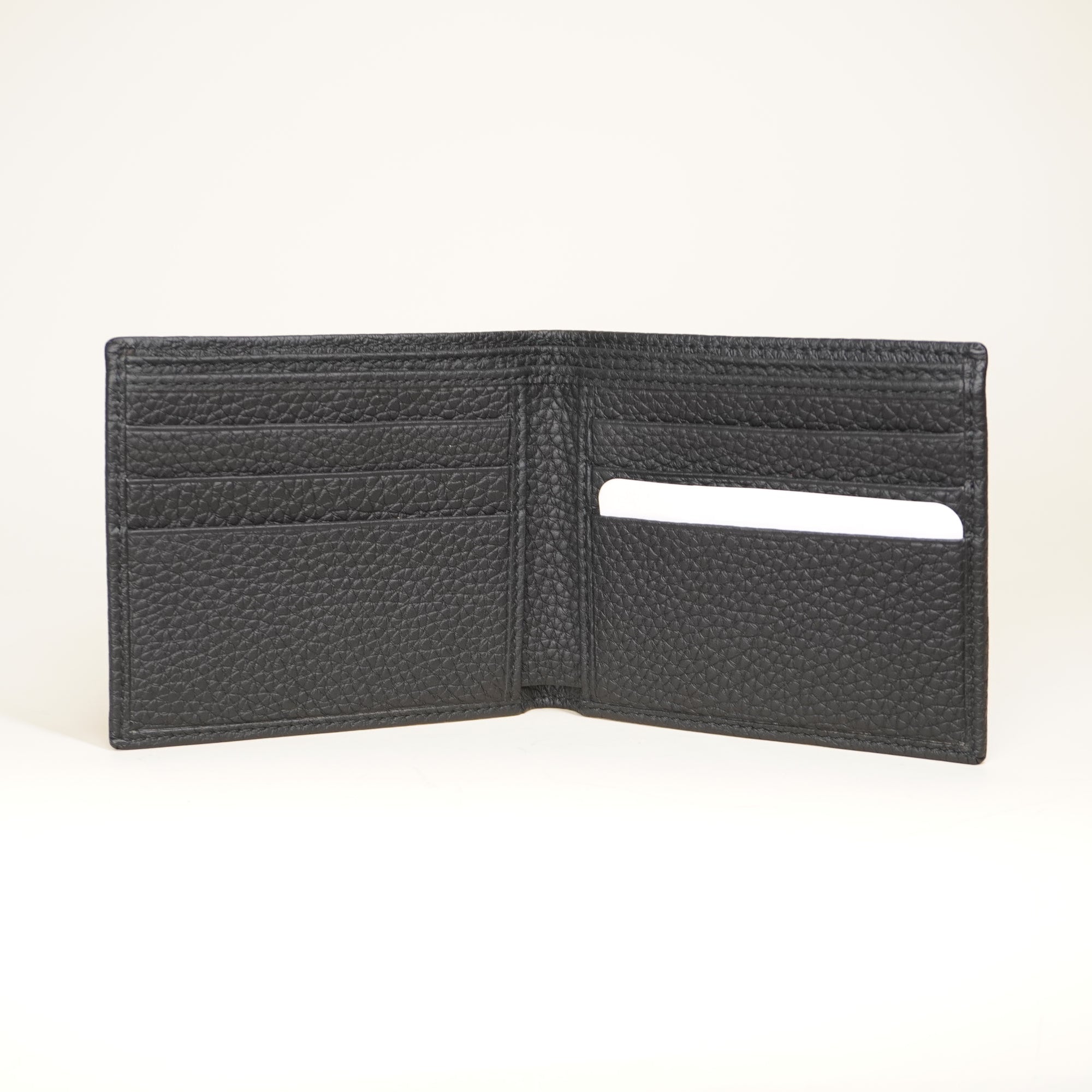 PRE-OWNED GG Black Grained Leather Bifold Man Wallet