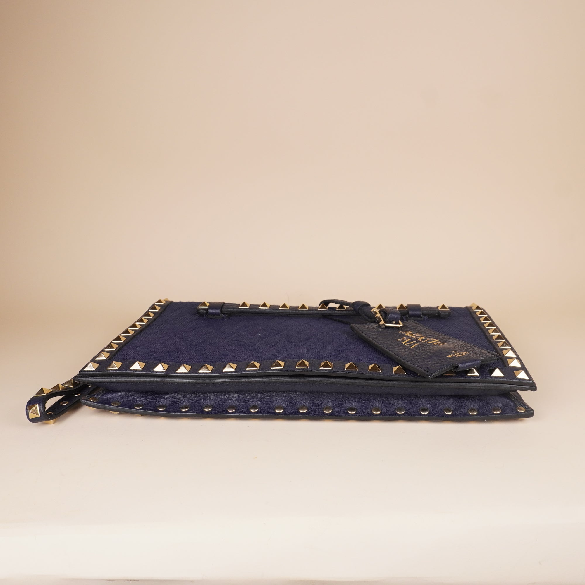 PRE-OWNED Navy Blue Leather Rockstud Wristlet Clutch