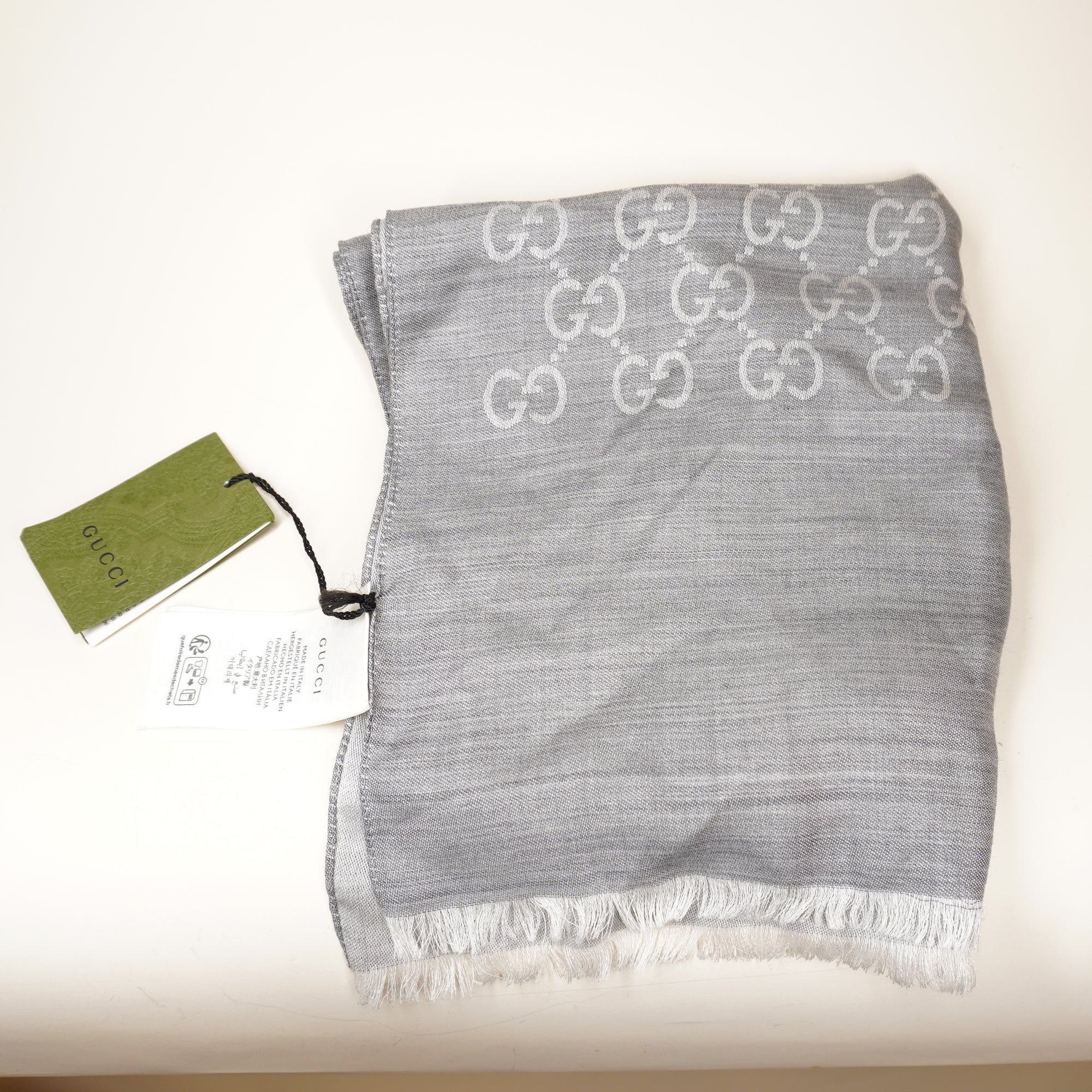 PRE-OWNED GG Grey Jacquard Scarf 
