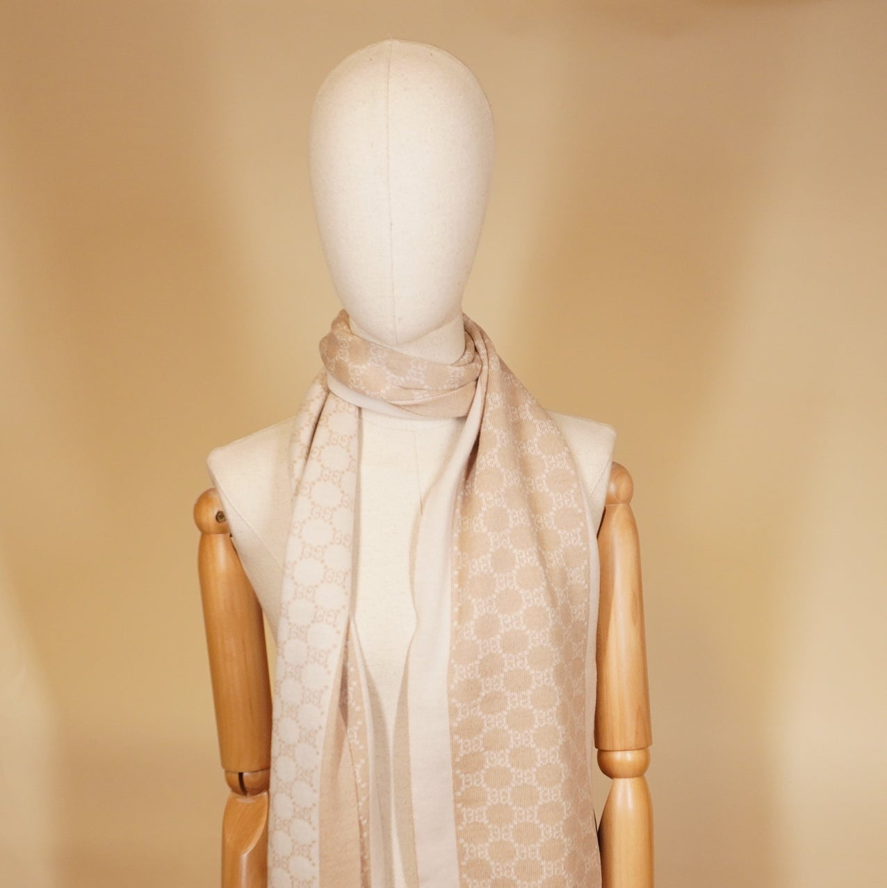 PRE-OWNED GG Ivory Jacquard Wool Scarf