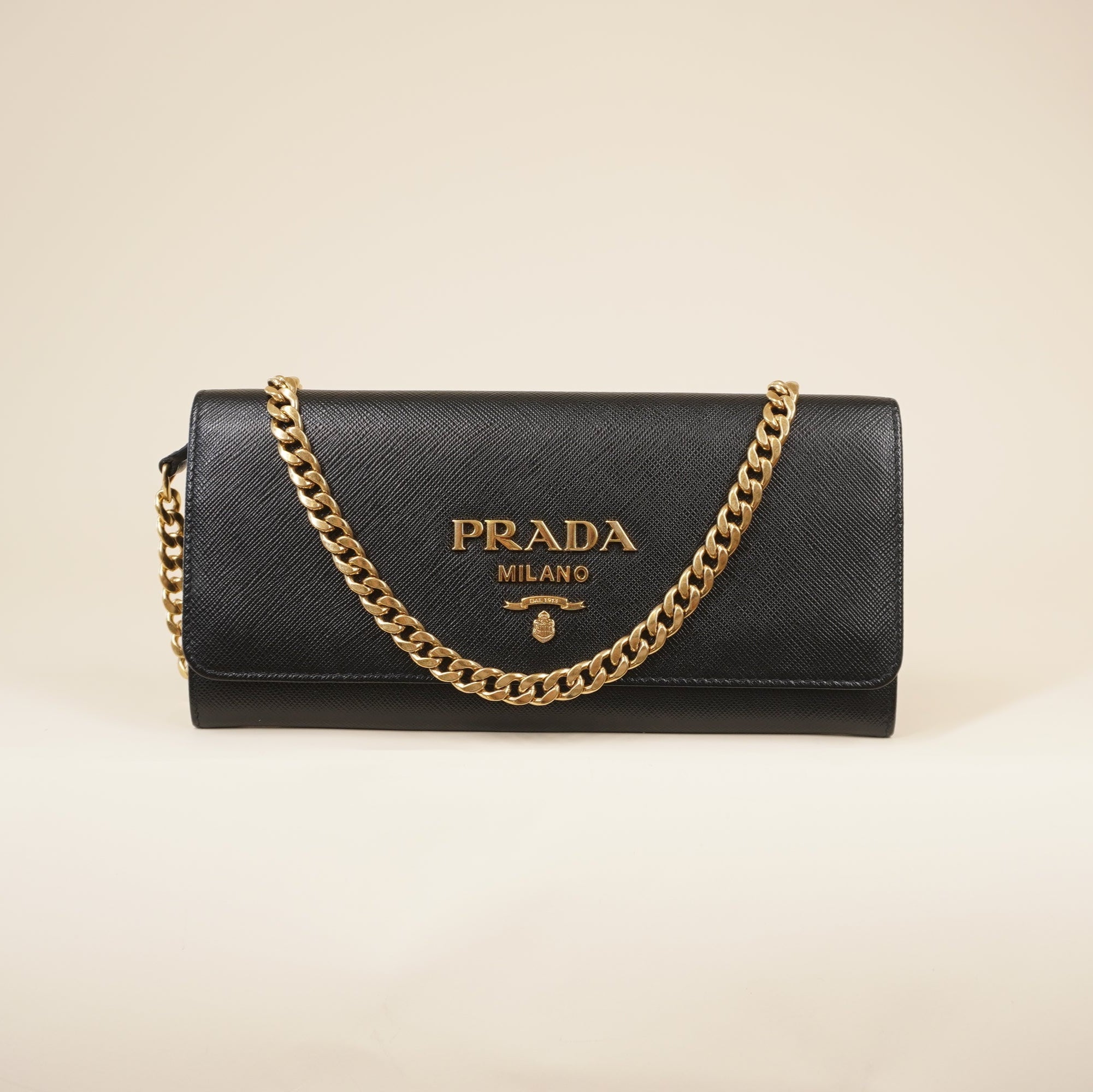 PRE-OWNED Black Saffiano Wallet on Chain Crossbody Bag