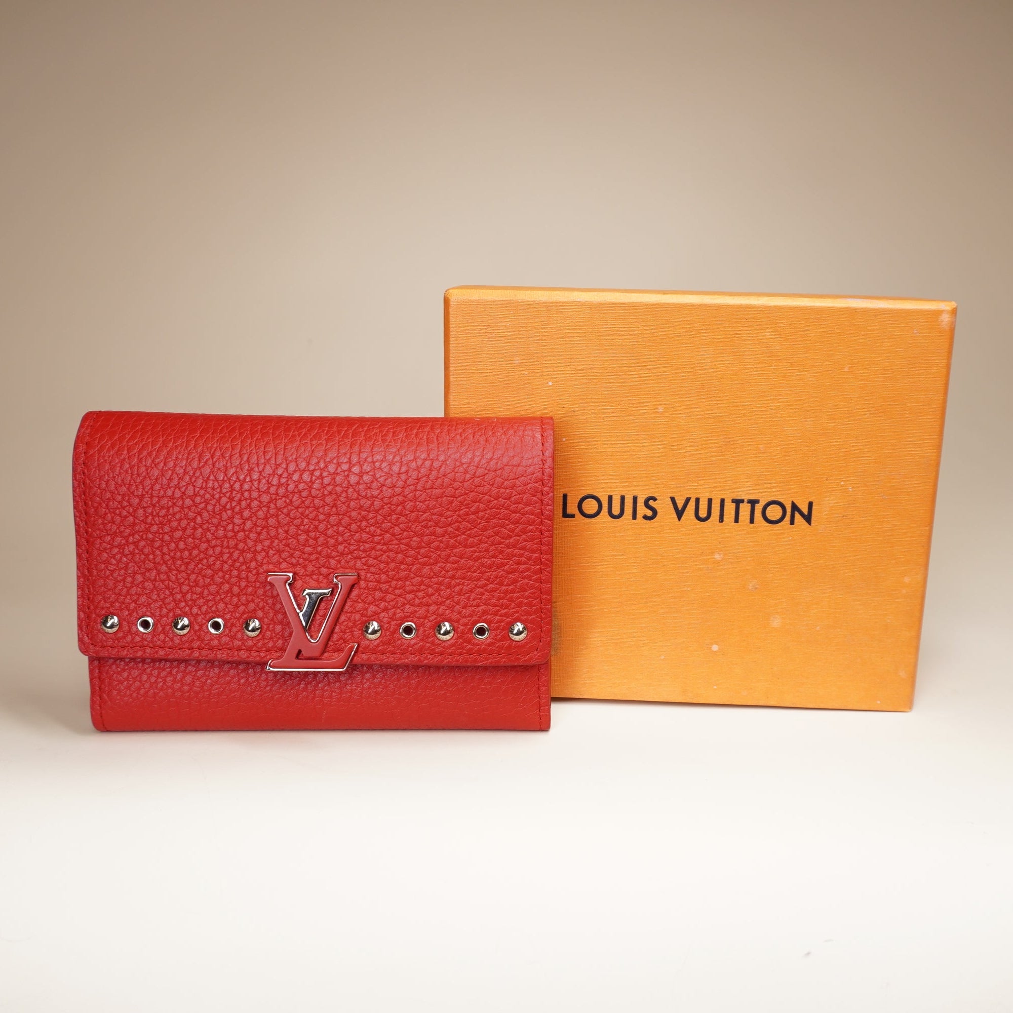 PRE-OWNED LV Capucines Wallet Leather Red Embellished Detail