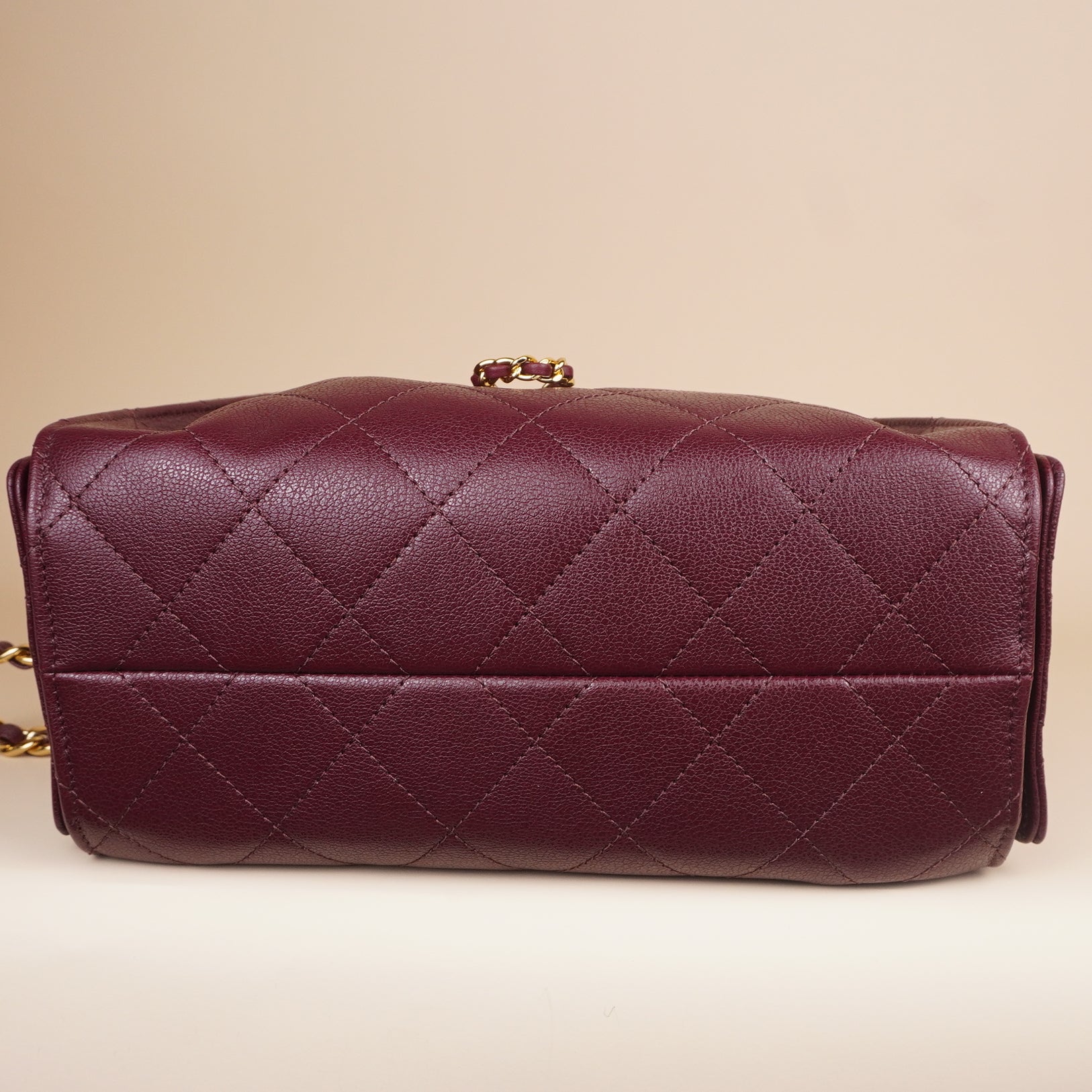 PRE-OWNED CC 25 Mini Hobo Bag Burgundy Calfskin