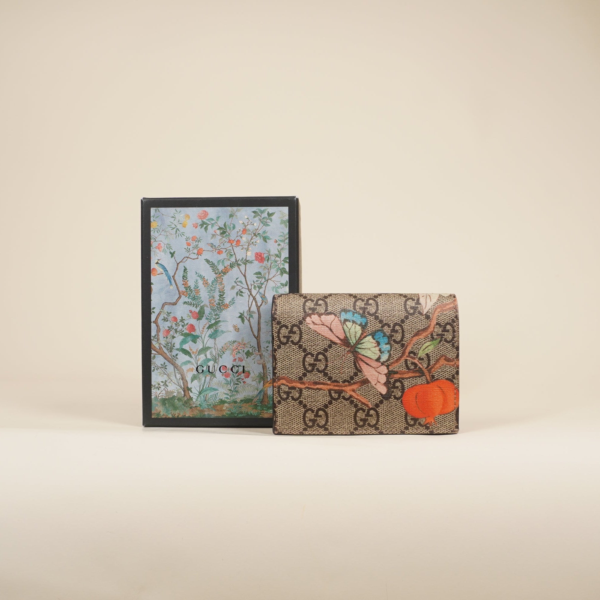 PRE-OWNED GG Supreme Monogram Tian Card Case Beige Multicolor Red