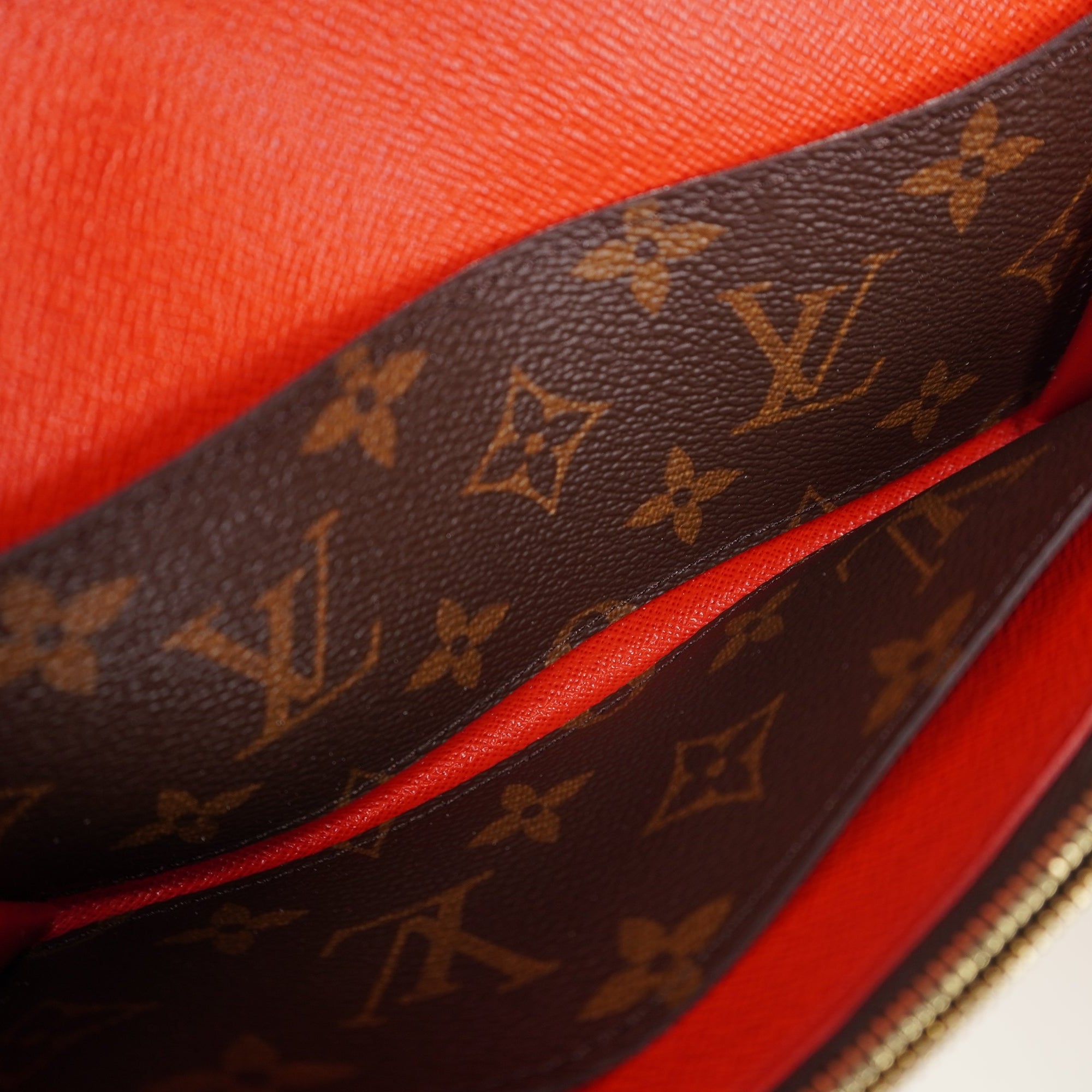 PRE-OWNED LV Monogram Bloom Flower Emilie Wallet Rouge