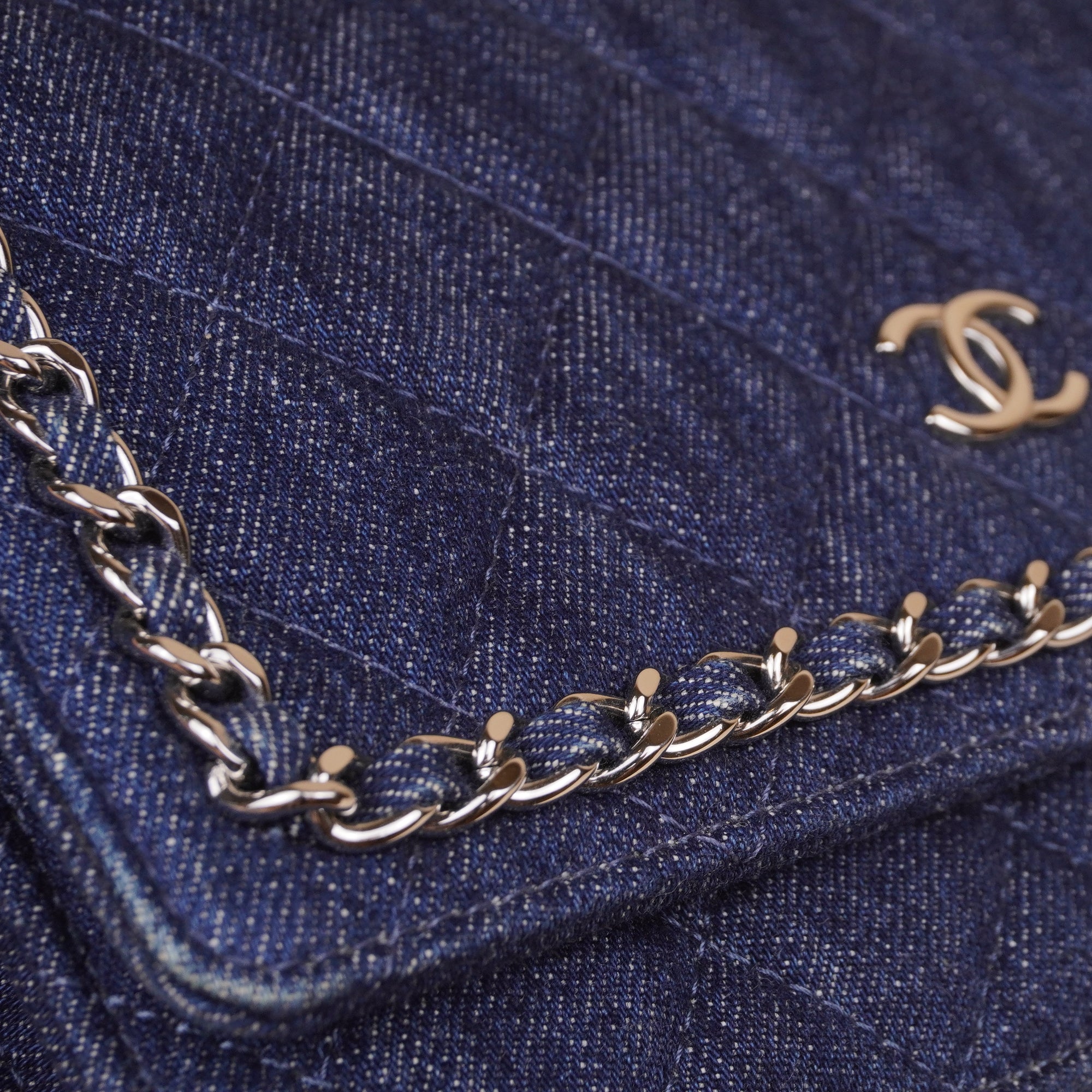 PRE-OWNED CC Dark Blue Denim Silver Hardware Wallet on Chain WOC