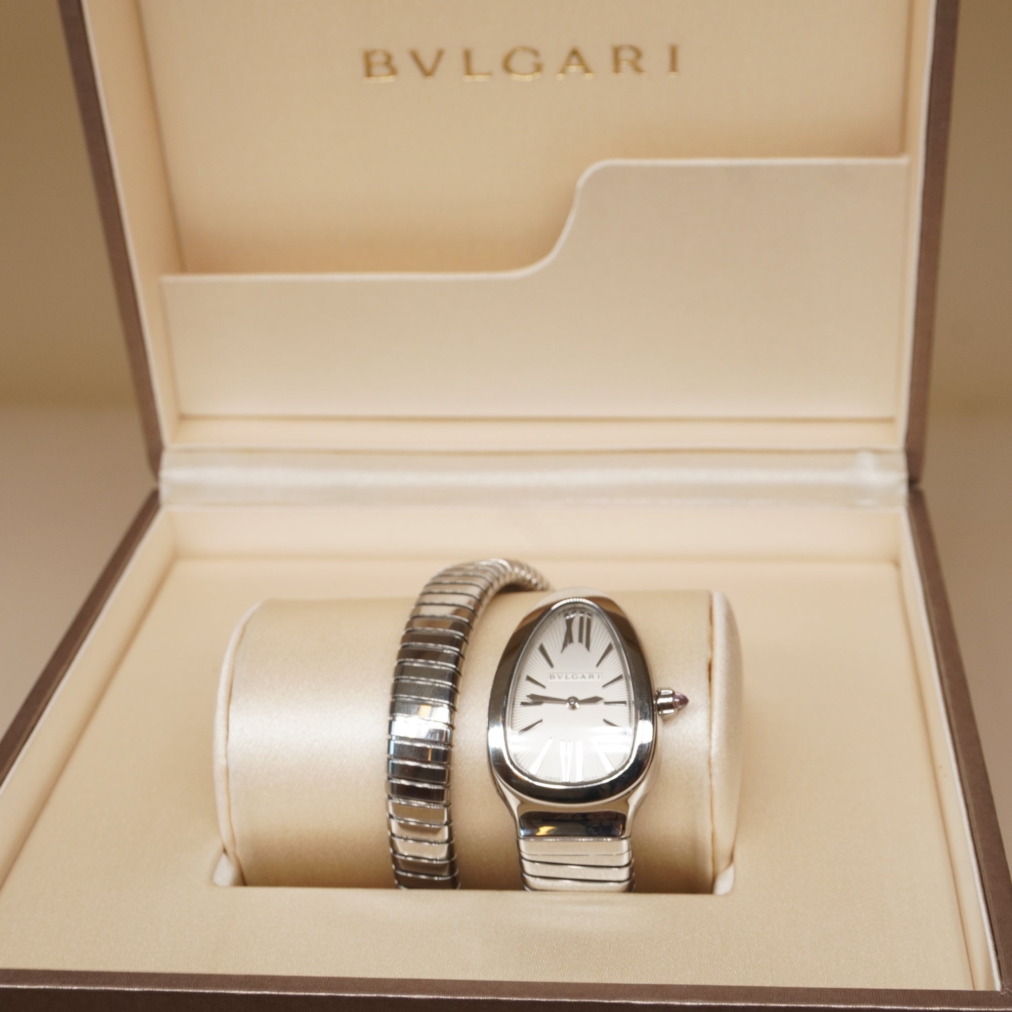 PRE-OWNED Stainless Steel Diamond Bezel 35mm Serpenti Tubogas Quartz Watch