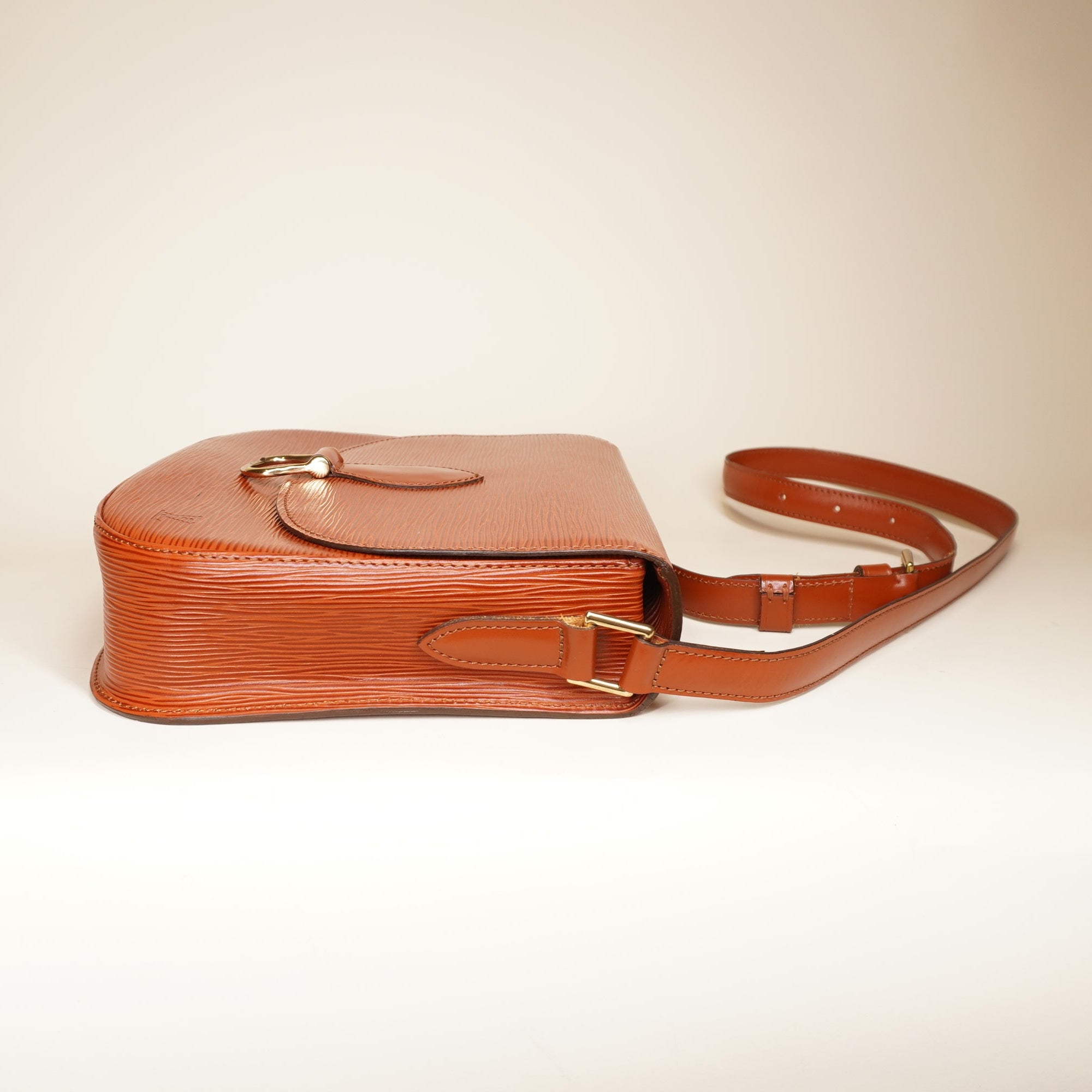 PRE-OWNED LV  Epi Leather Saint Cloud GM Shoulder Bag