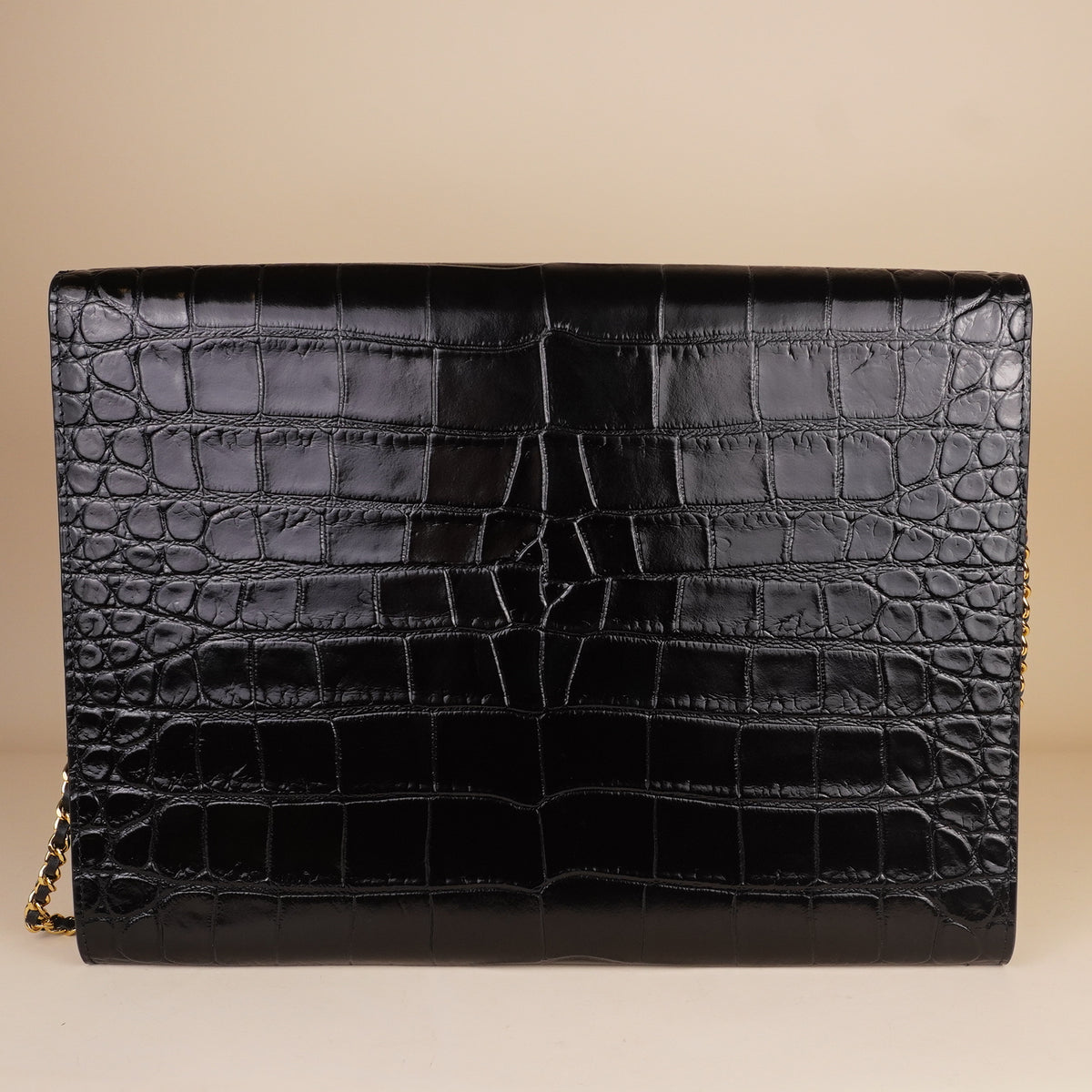 PRE-OWNED CC Calfskin Crocodile Embossed Croc Illusion Clutch With Chain Black