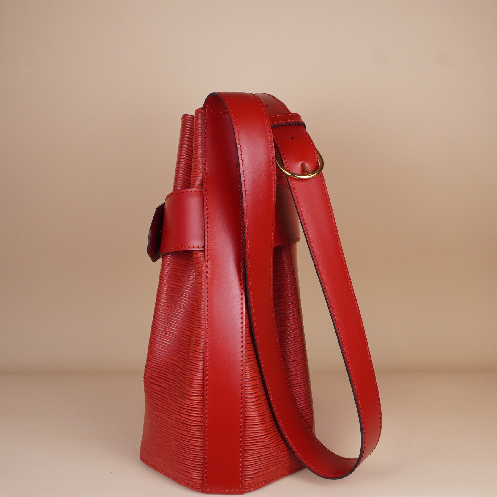 PRE-OWNED LV Epi Leather Sac de Paul Shoulder Bag Red