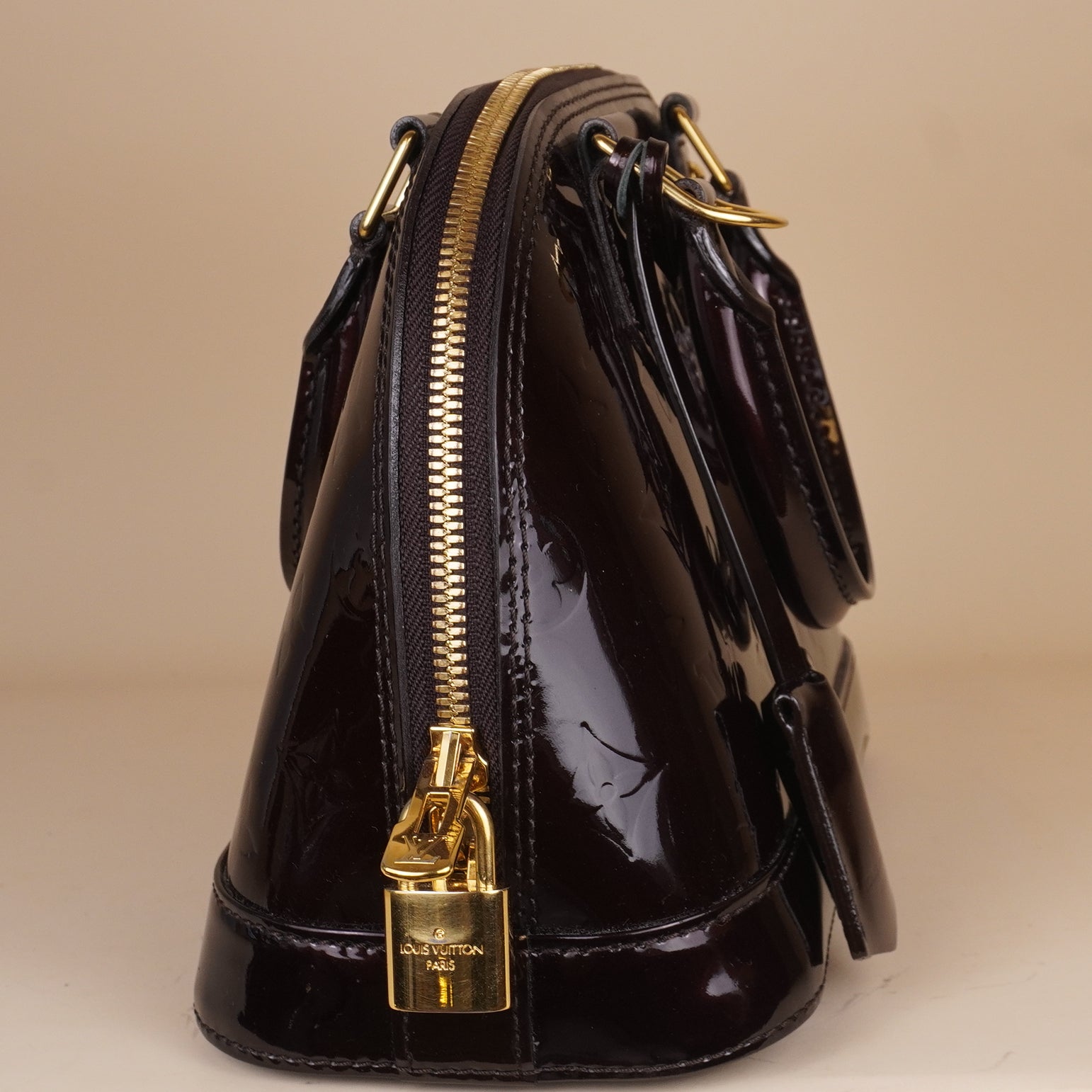PRE-OWNED LV Vernis Alma BB Amarante