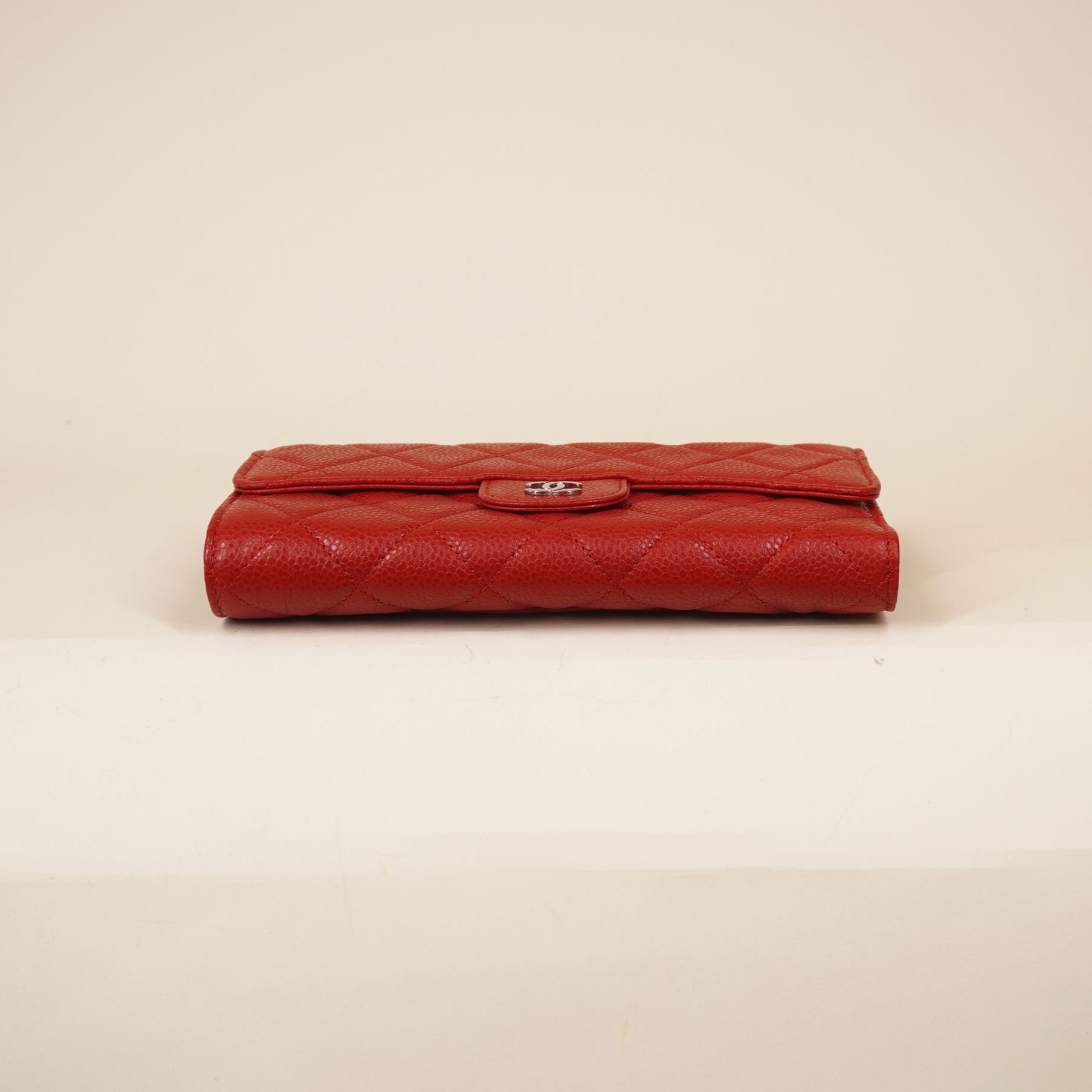 PRE-OWNED Caviar Quilted Large Gusset Flap Wallet Red
