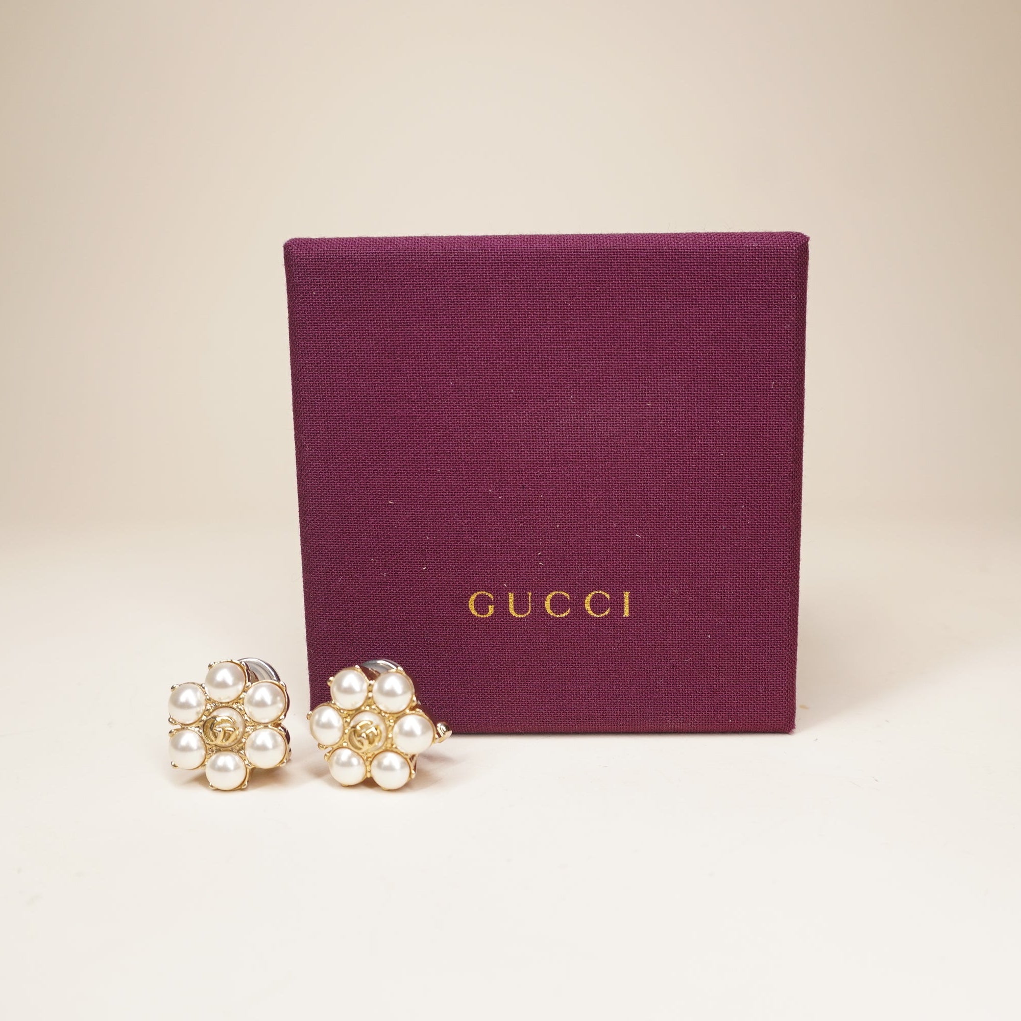 PRE-OWNED GG Earrings Pearl Engraved Clip On Type Gold