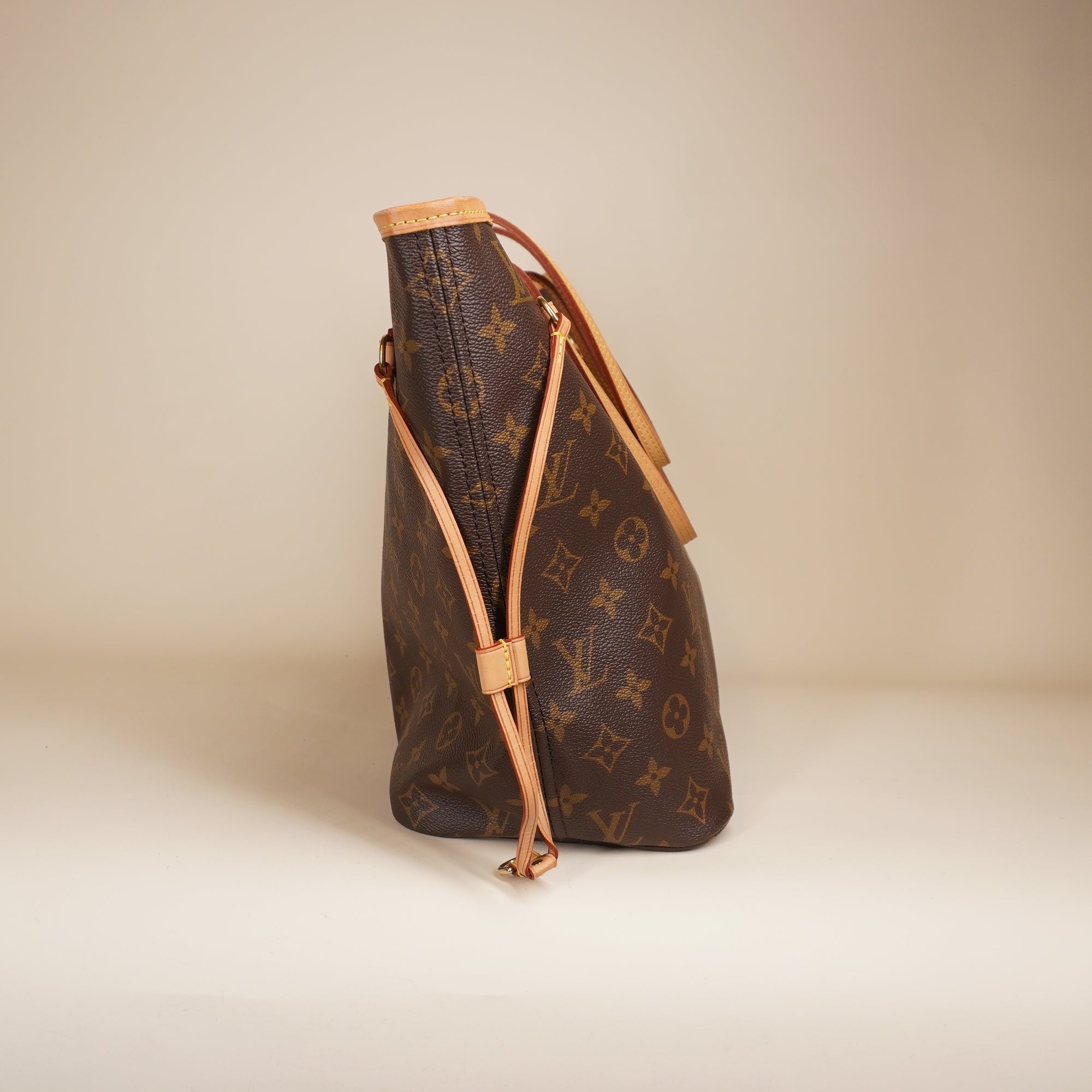 LV Monogram Canvas Neverfull MM Shoulder Bag