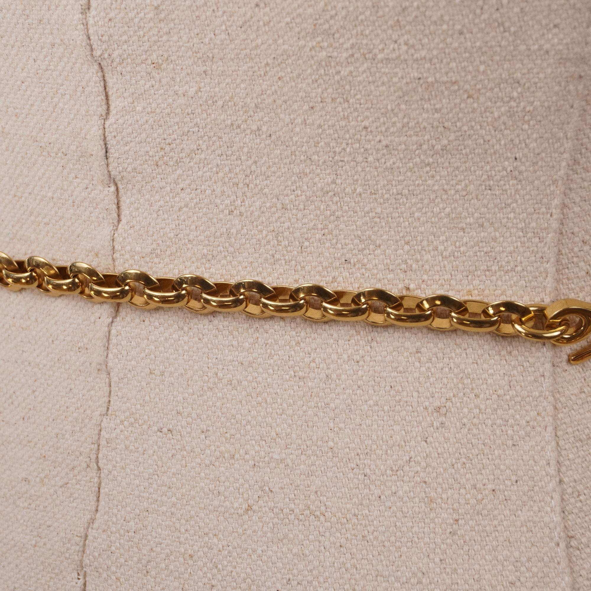 PRE-OWNED Gold Metal Iconic Small Belt