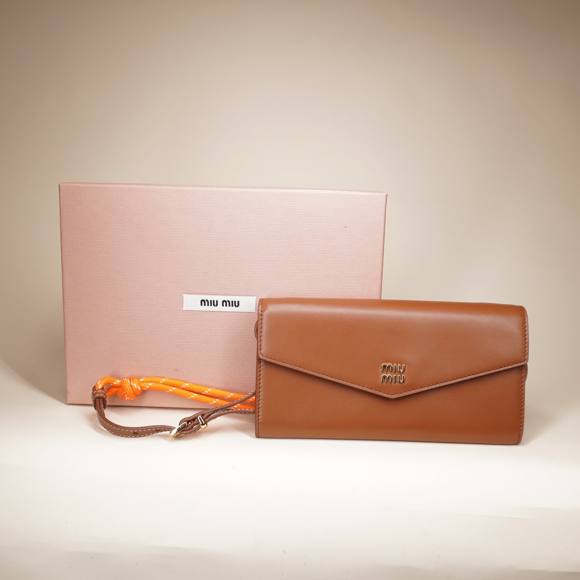 PRE-OWNED WOC Brown Cafskin Shoulder Bag