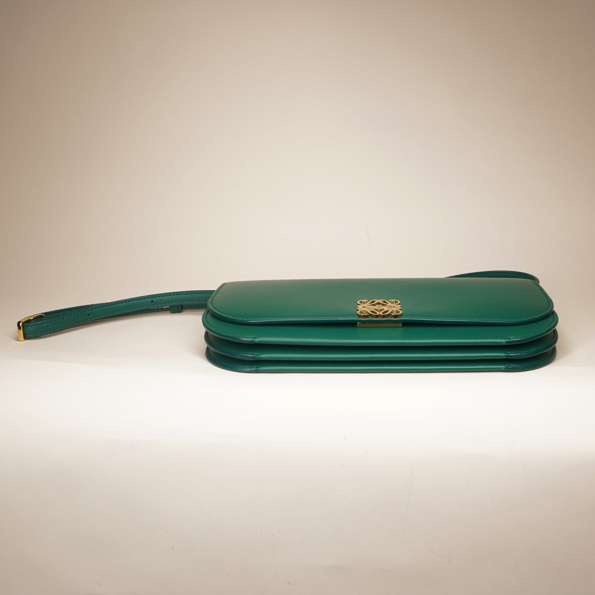 PRE-OWNED Goya Smooth Cow Leather Pine Green Shoulder Bag