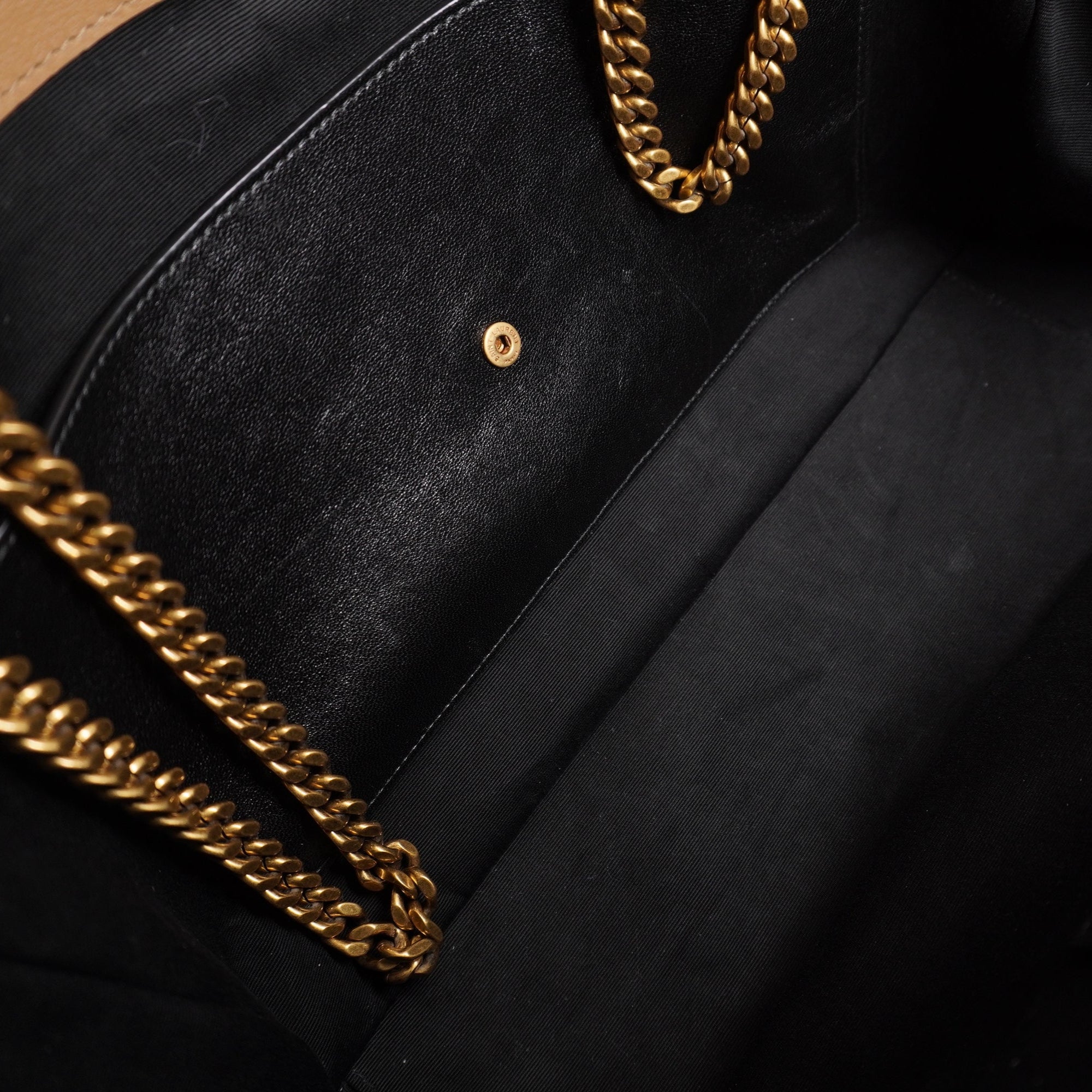 PRE-OWNED  Loulou large in Matelasse Lambskin Shoulder Bag