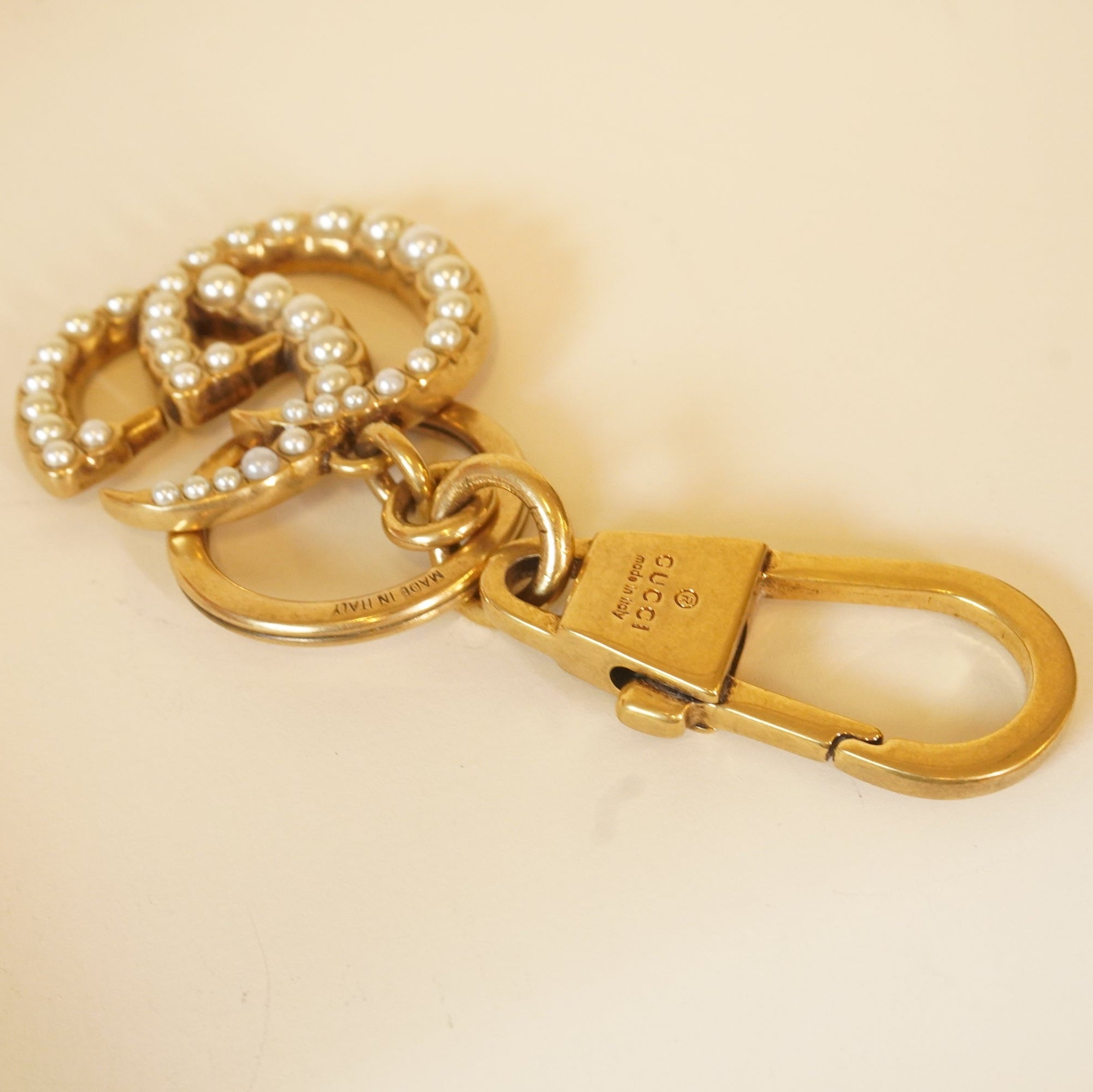 PRE-OWNED GG Pearl Charm