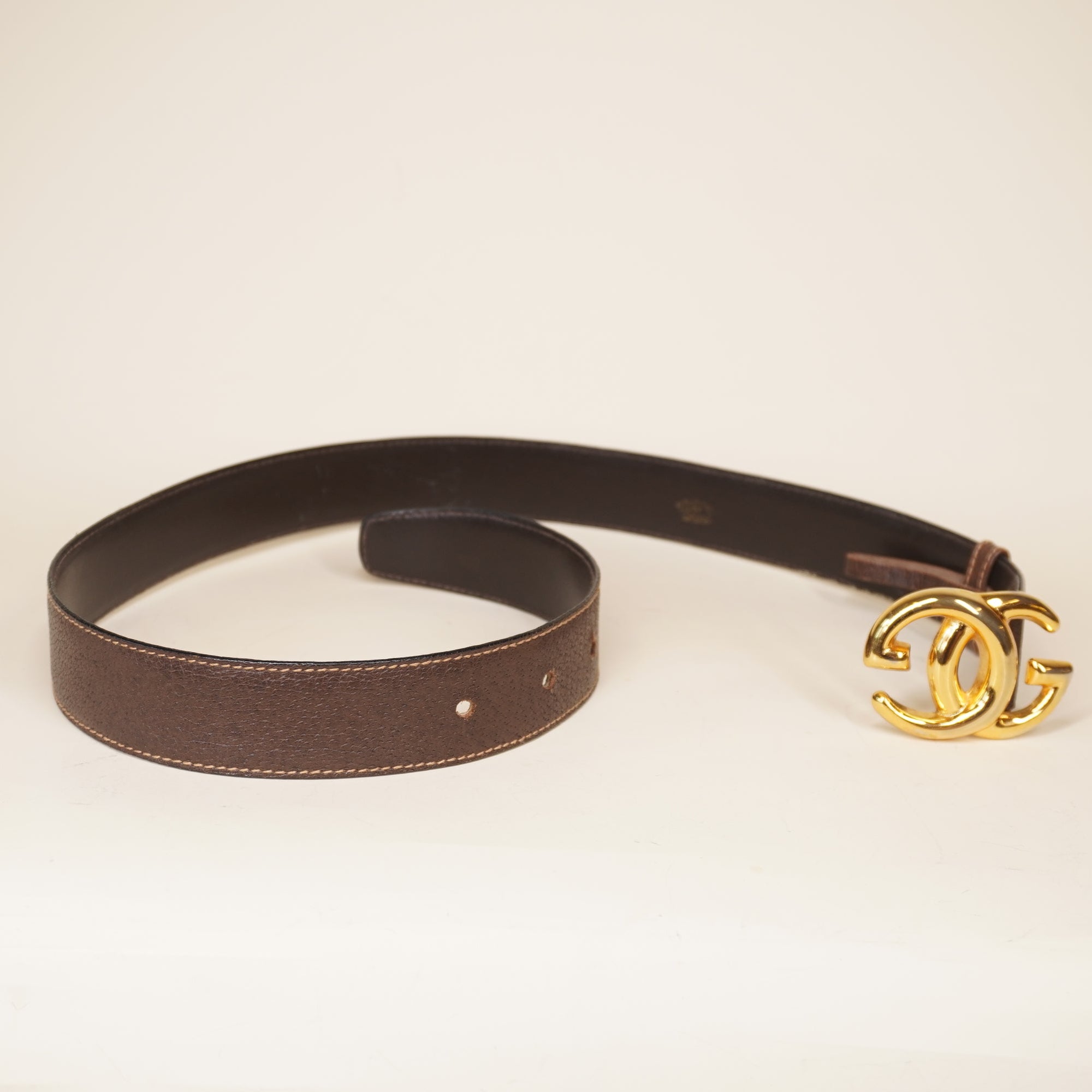 https://thevintagecaffe.com/products/pre-owned-interlocking-g-belt-dark-brown-leather-hardware