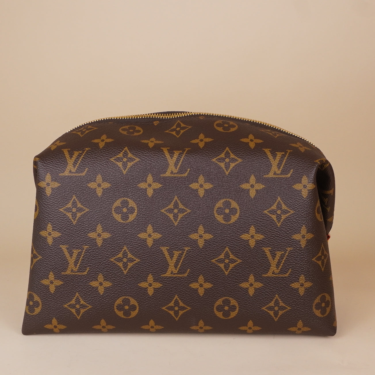 PRE-OWNED LV Monogram Cosmetic Pouch GM NM