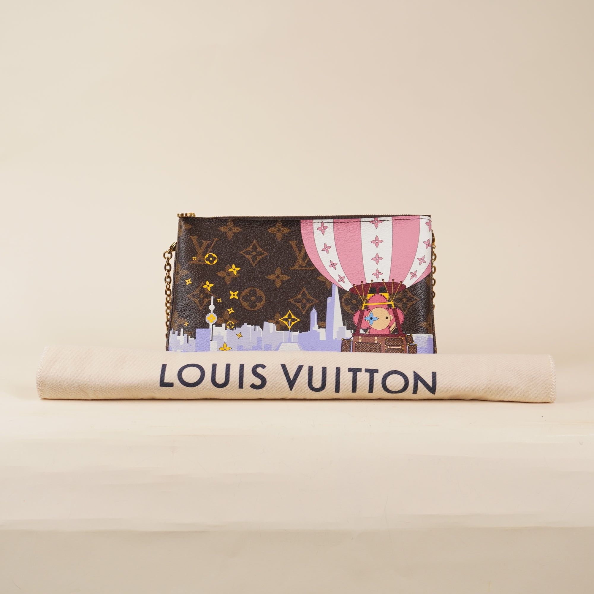 PRE-OWNED LV Monogram Double Zip Pochette Illustre Vivienne Shanghai 2019