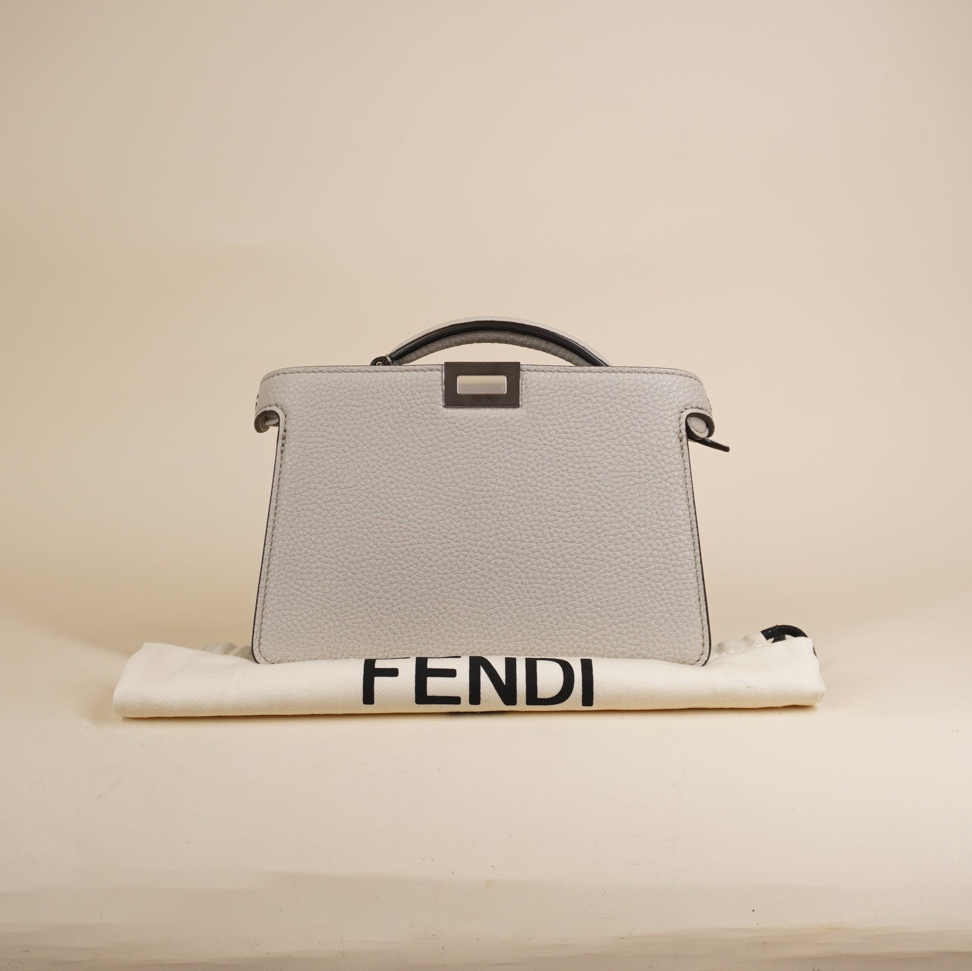 PRE-OWNED FF Grey Cuoio Romano Vitello Cover Peekaboo Shoulder Bag